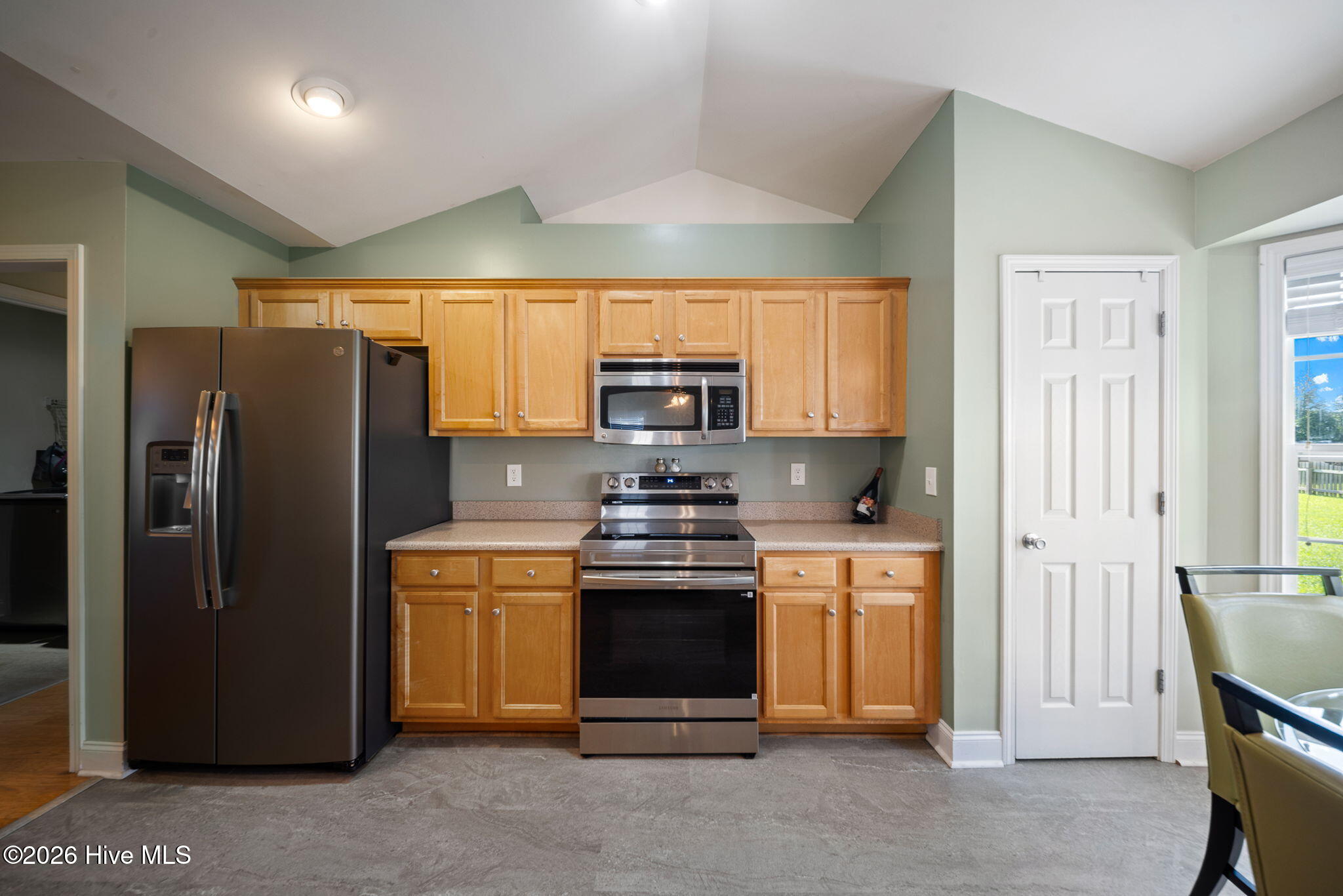 2618 Ravens Glass Court Property Photo 16