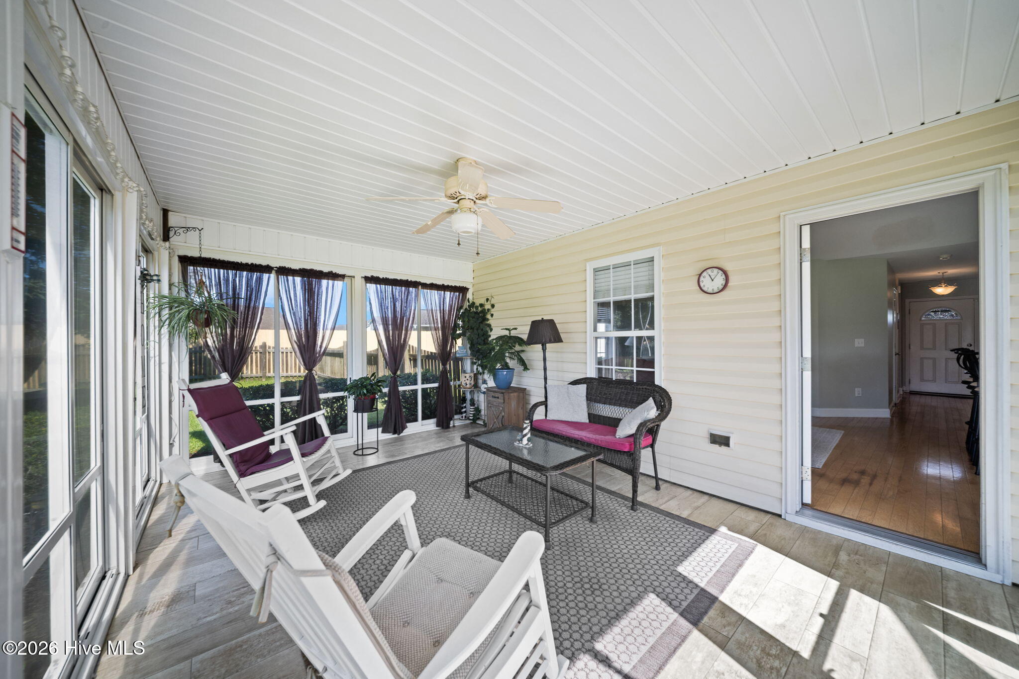 2618 Ravens Glass Court Property Photo 32