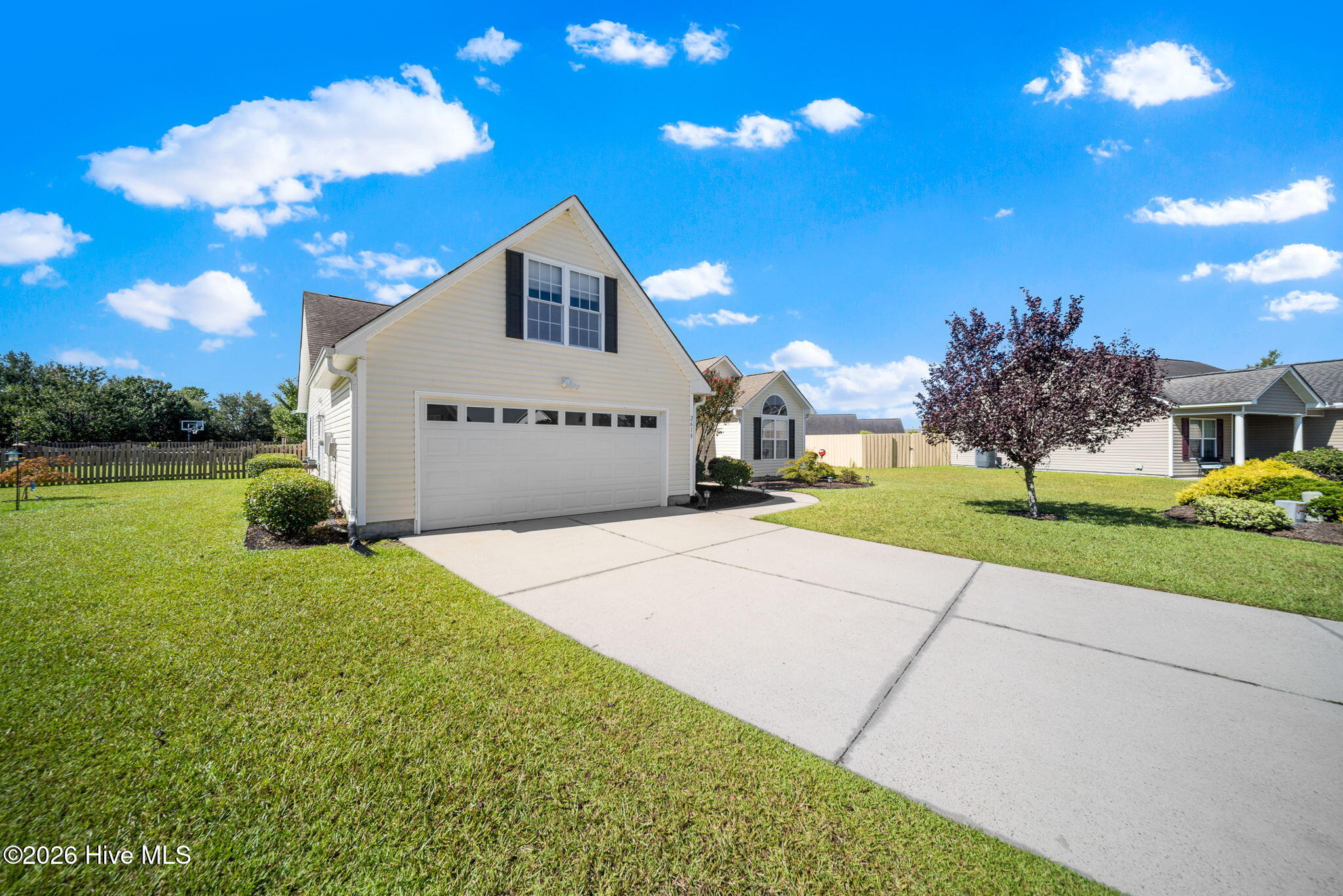 2618 Ravens Glass Court Property Photo 45