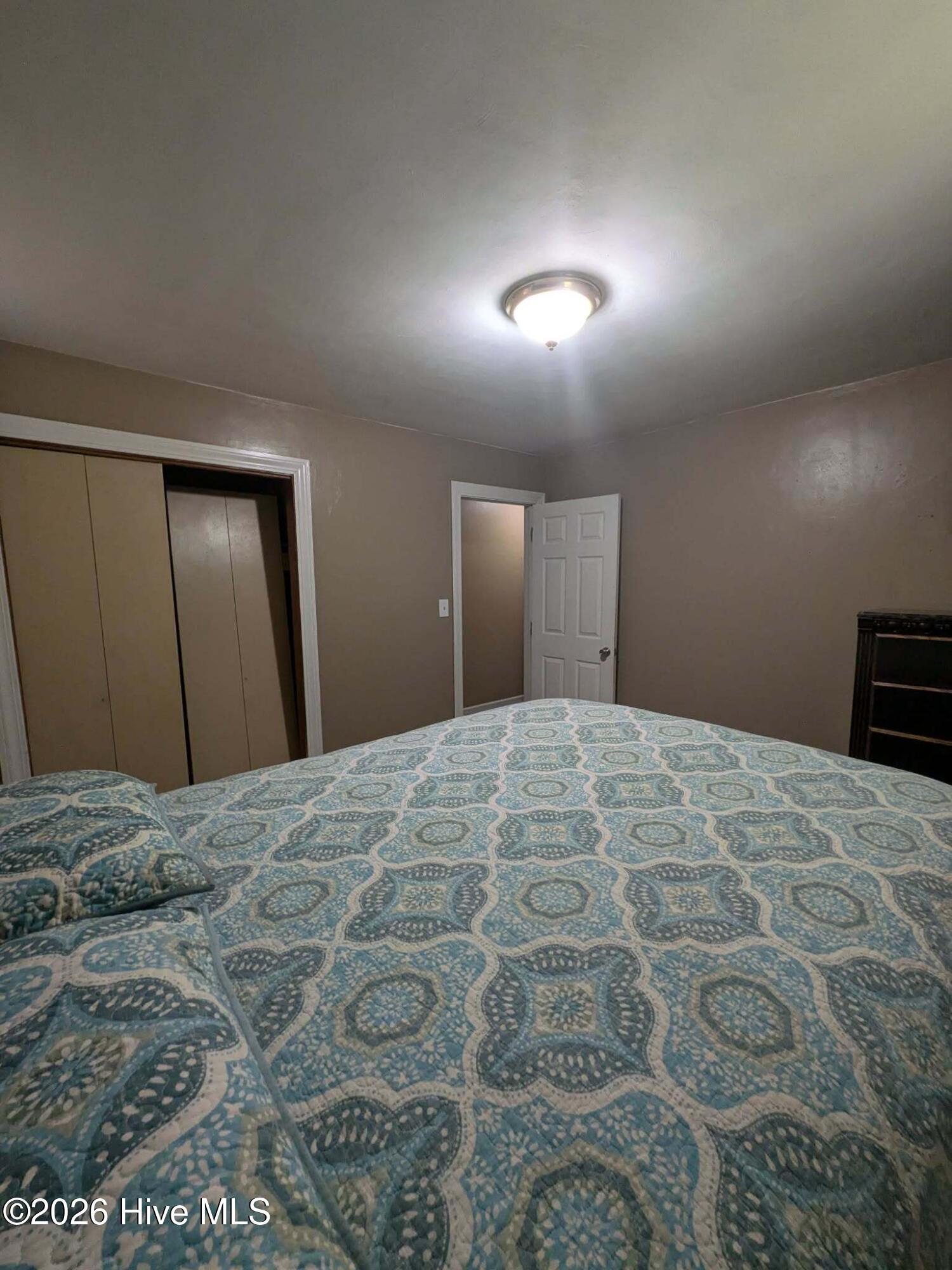 216 E Troy Street E Property Photo 14