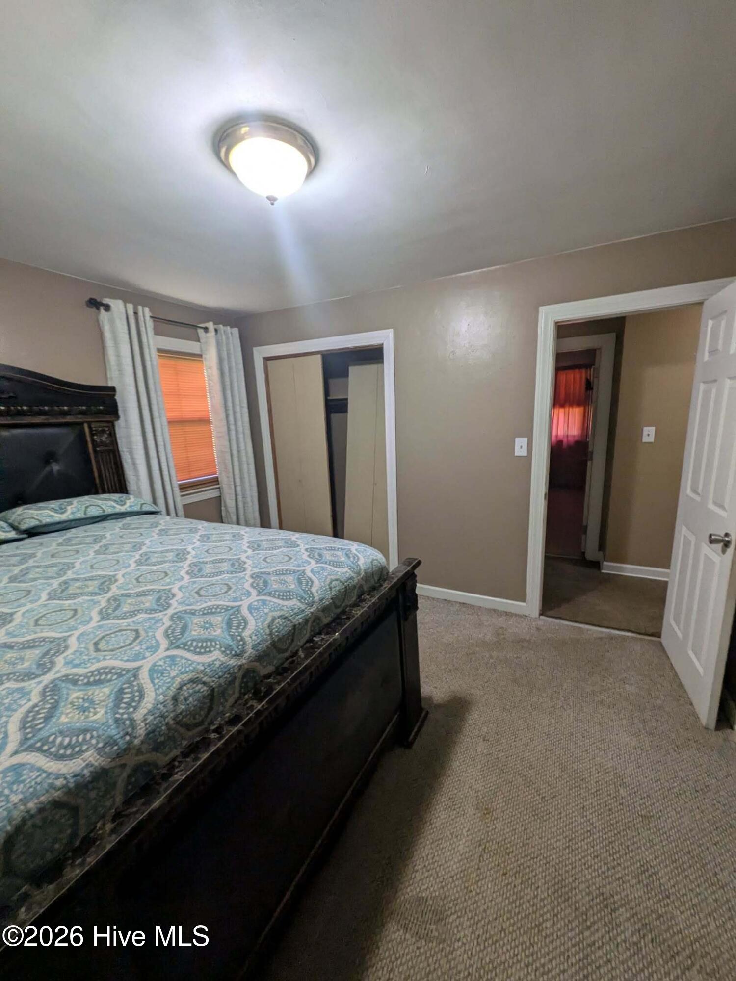 216 E Troy Street E Property Photo 15