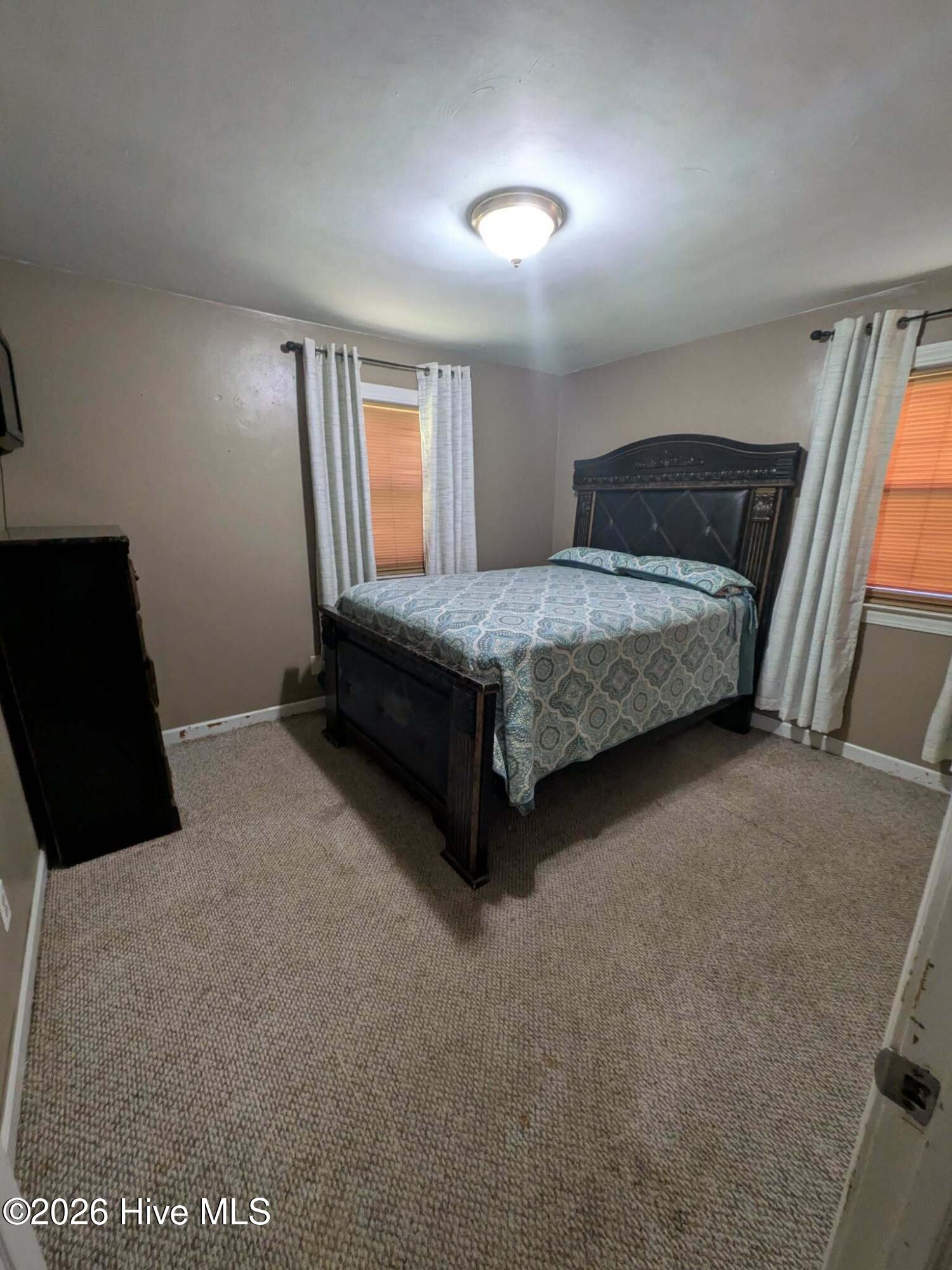 216 E Troy Street E Property Photo 17