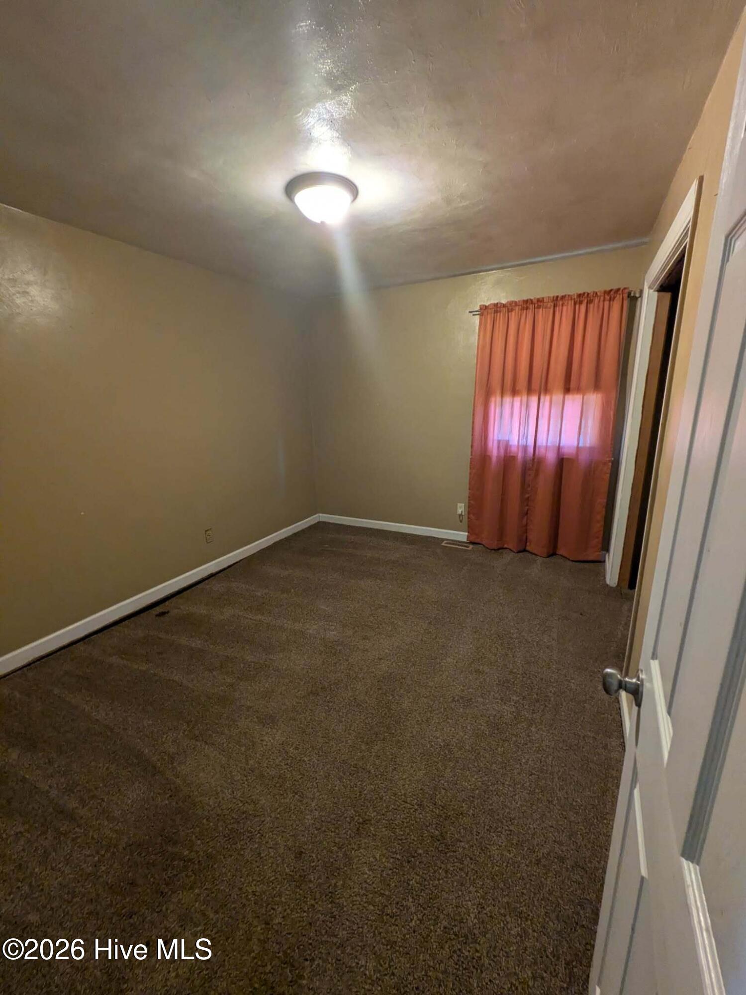 216 E Troy Street E Property Photo 24