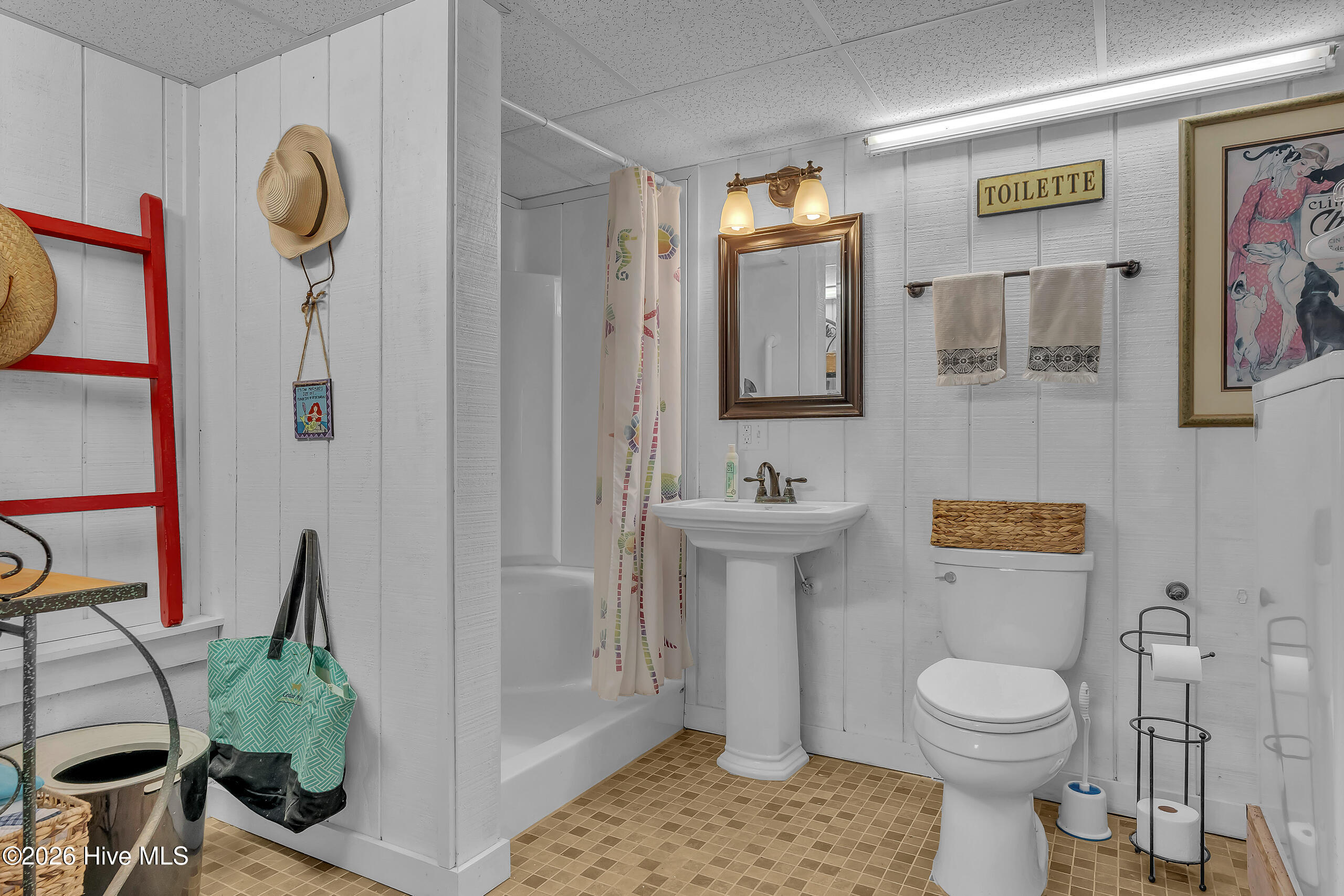 126 Dolphin Bay Estates Property Photo 25