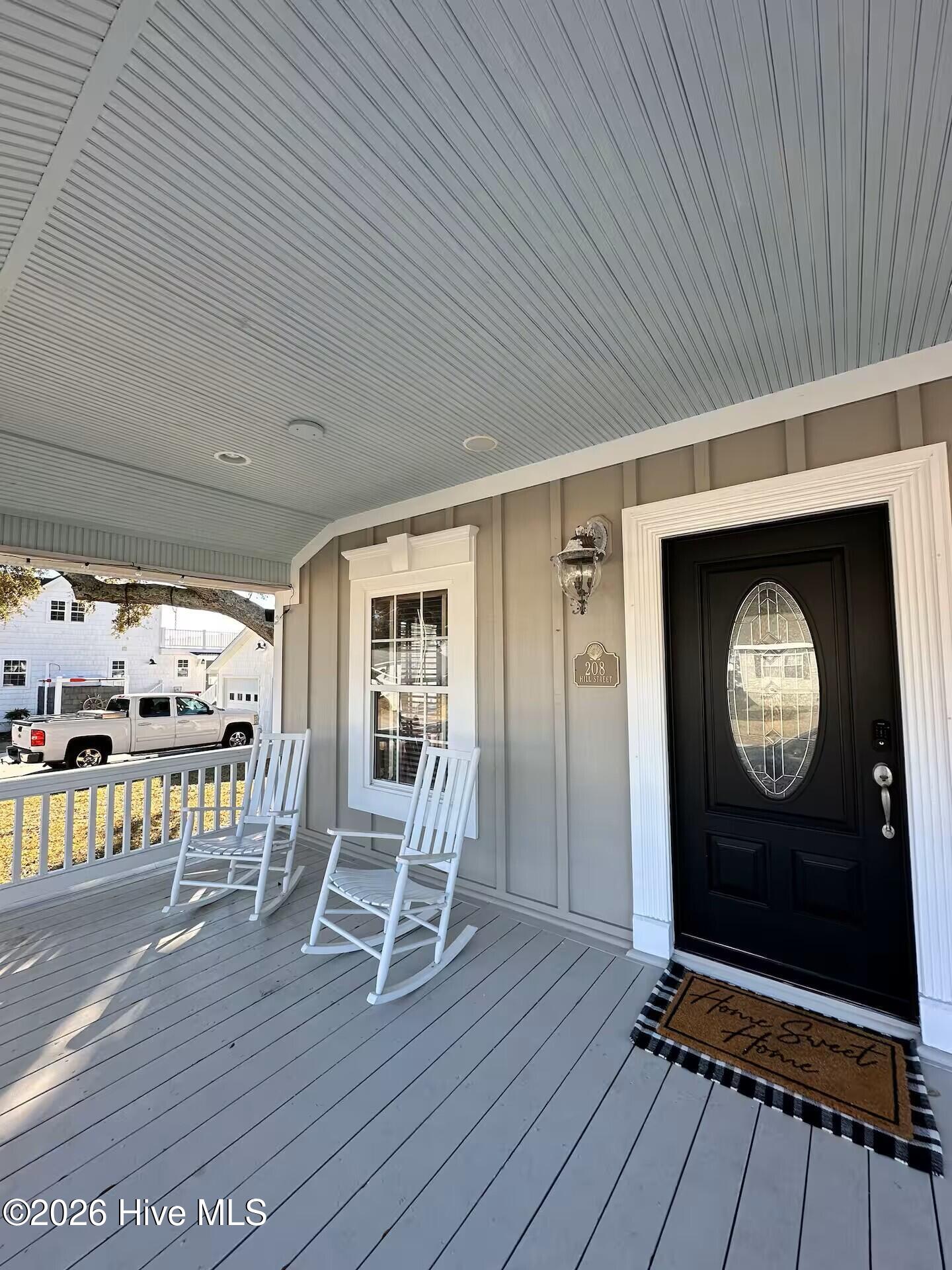 208 Hill Street Property Photo 7