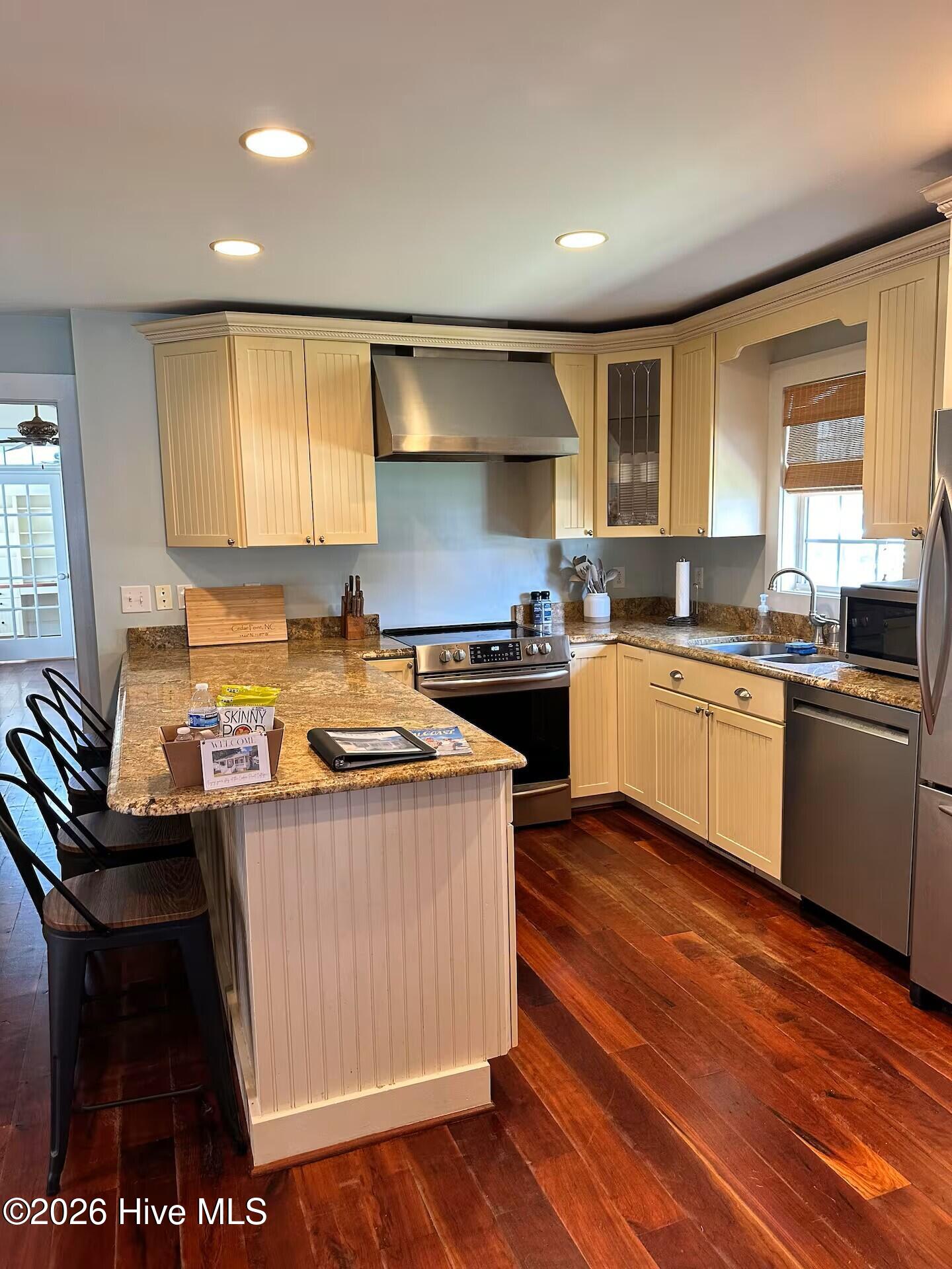 208 Hill Street Property Photo 12