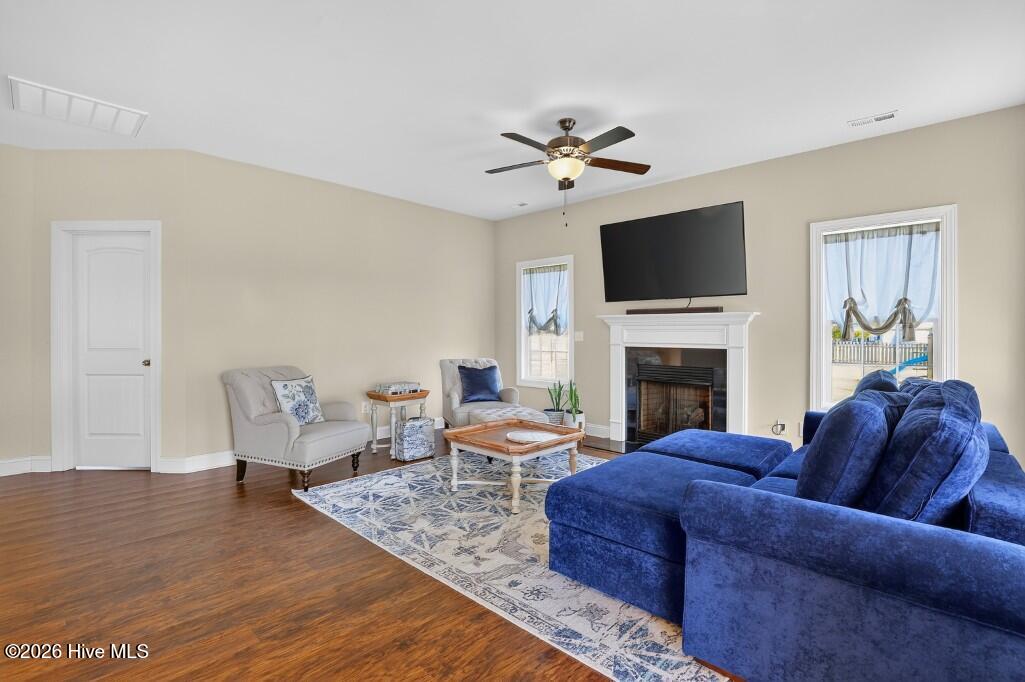 1000 Kingfish Way Property Photo 5