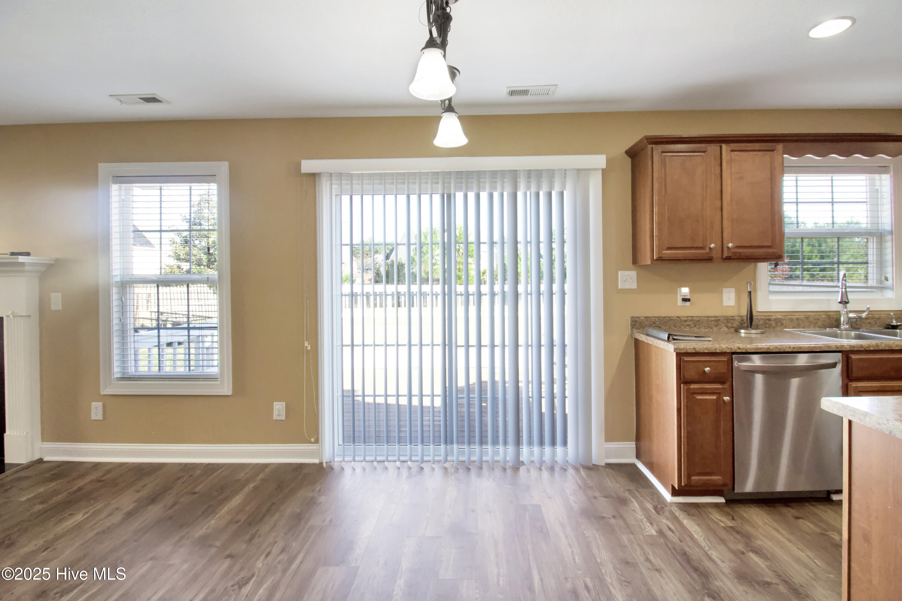 614 Stagecoach Drive Property Photo 13