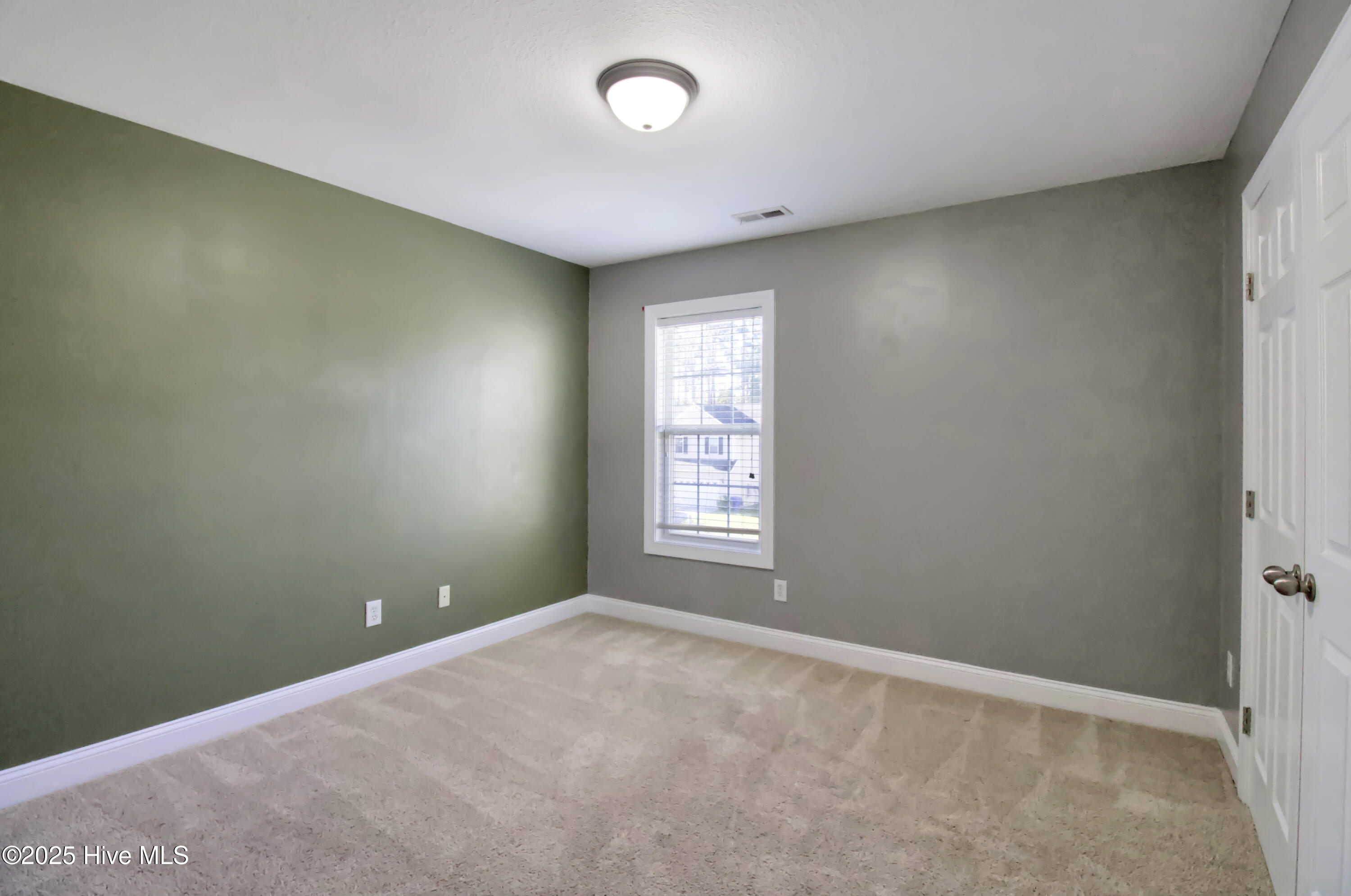 614 Stagecoach Drive Property Photo 15