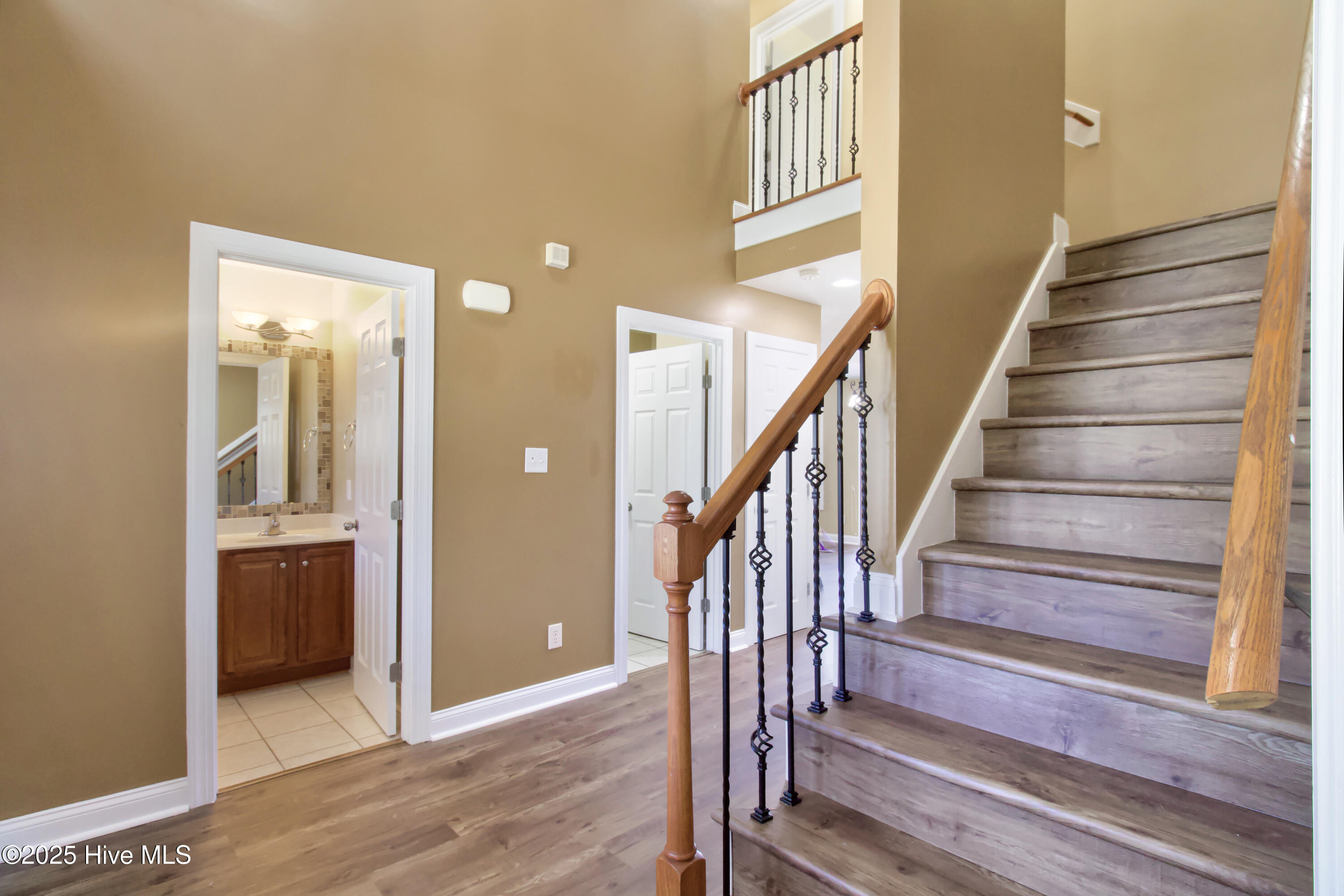 614 Stagecoach Drive Property Photo 17