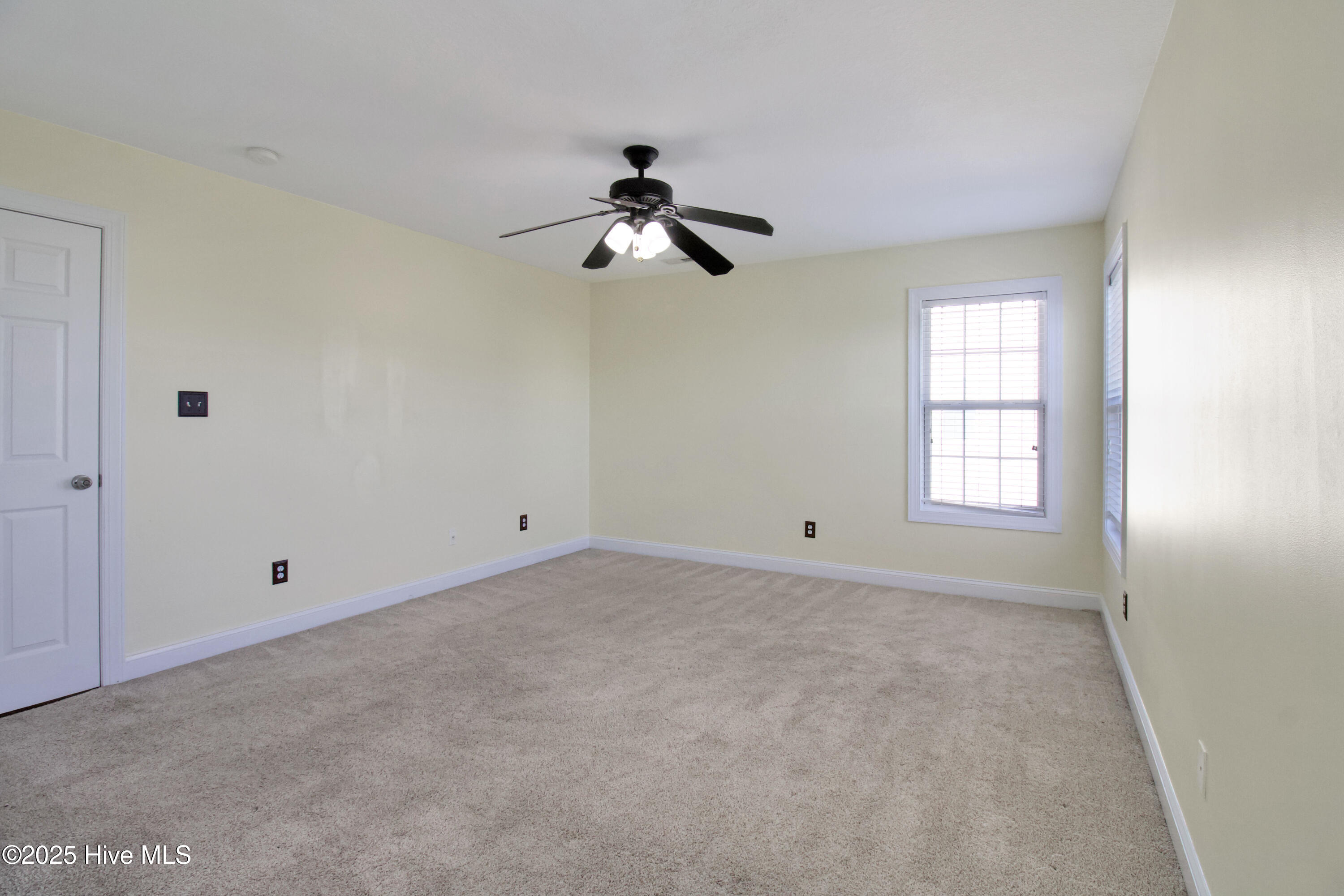 614 Stagecoach Drive Property Photo 25