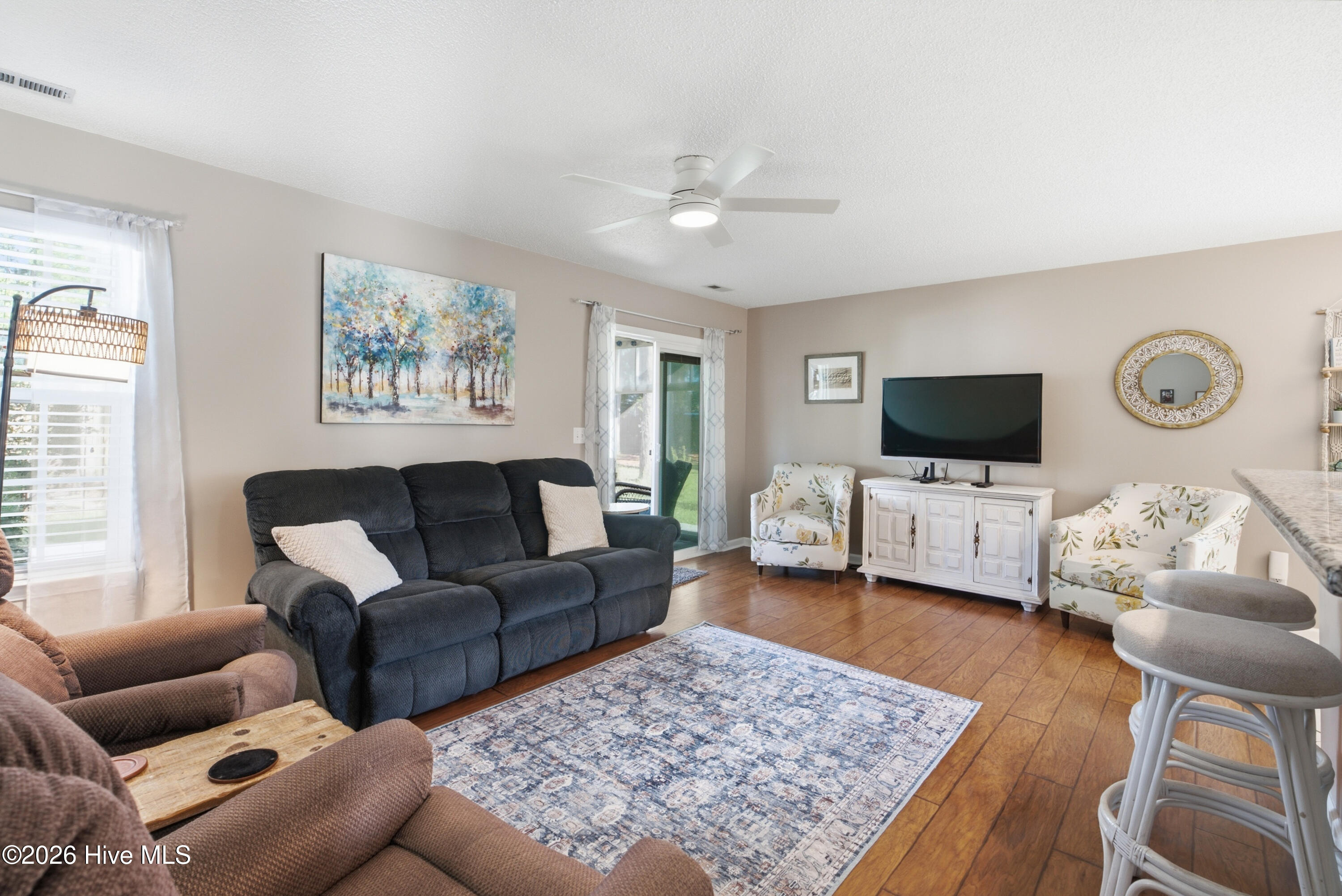 1009 Winterberry Circle Property Photo 6