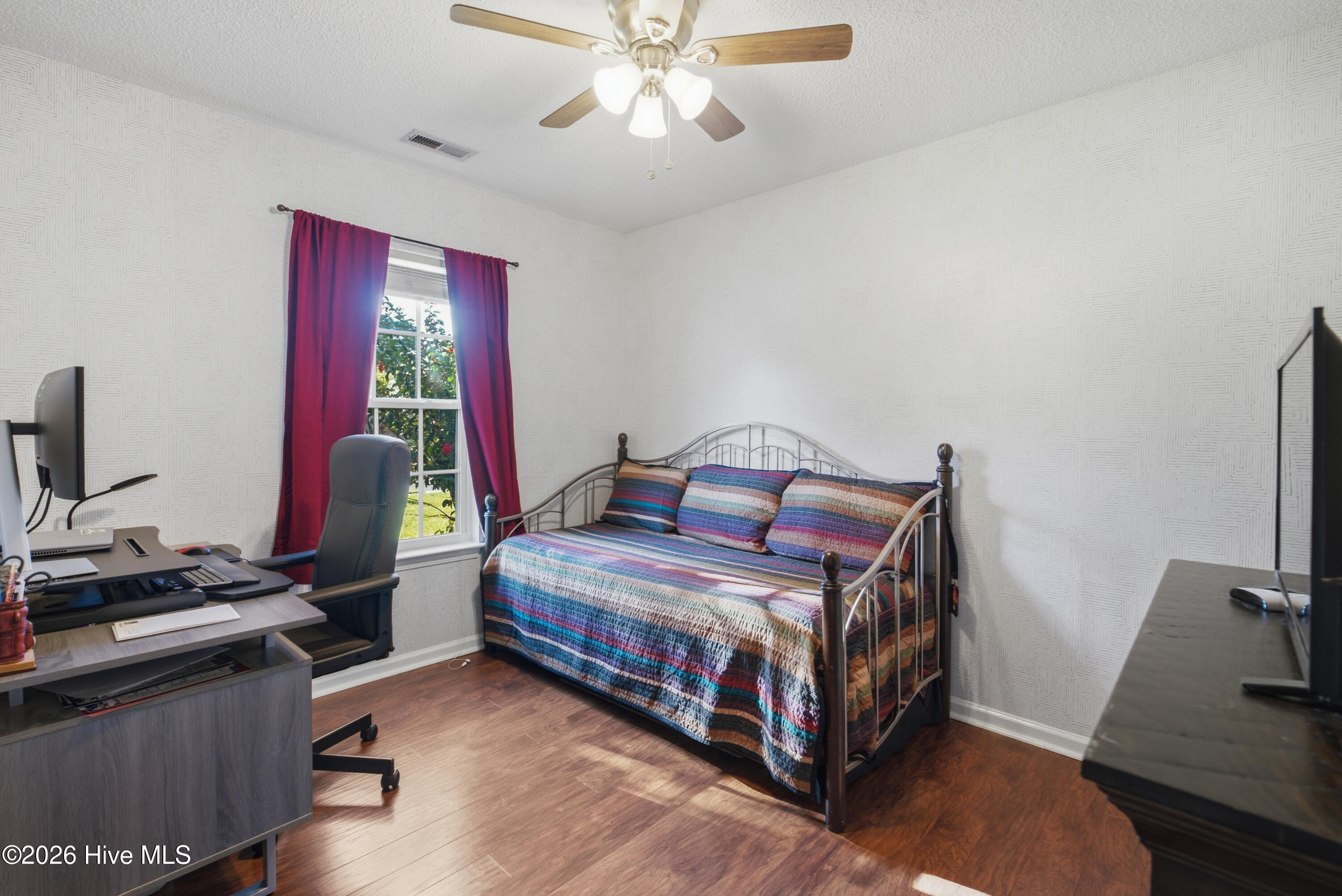 1009 Winterberry Circle Property Photo 23
