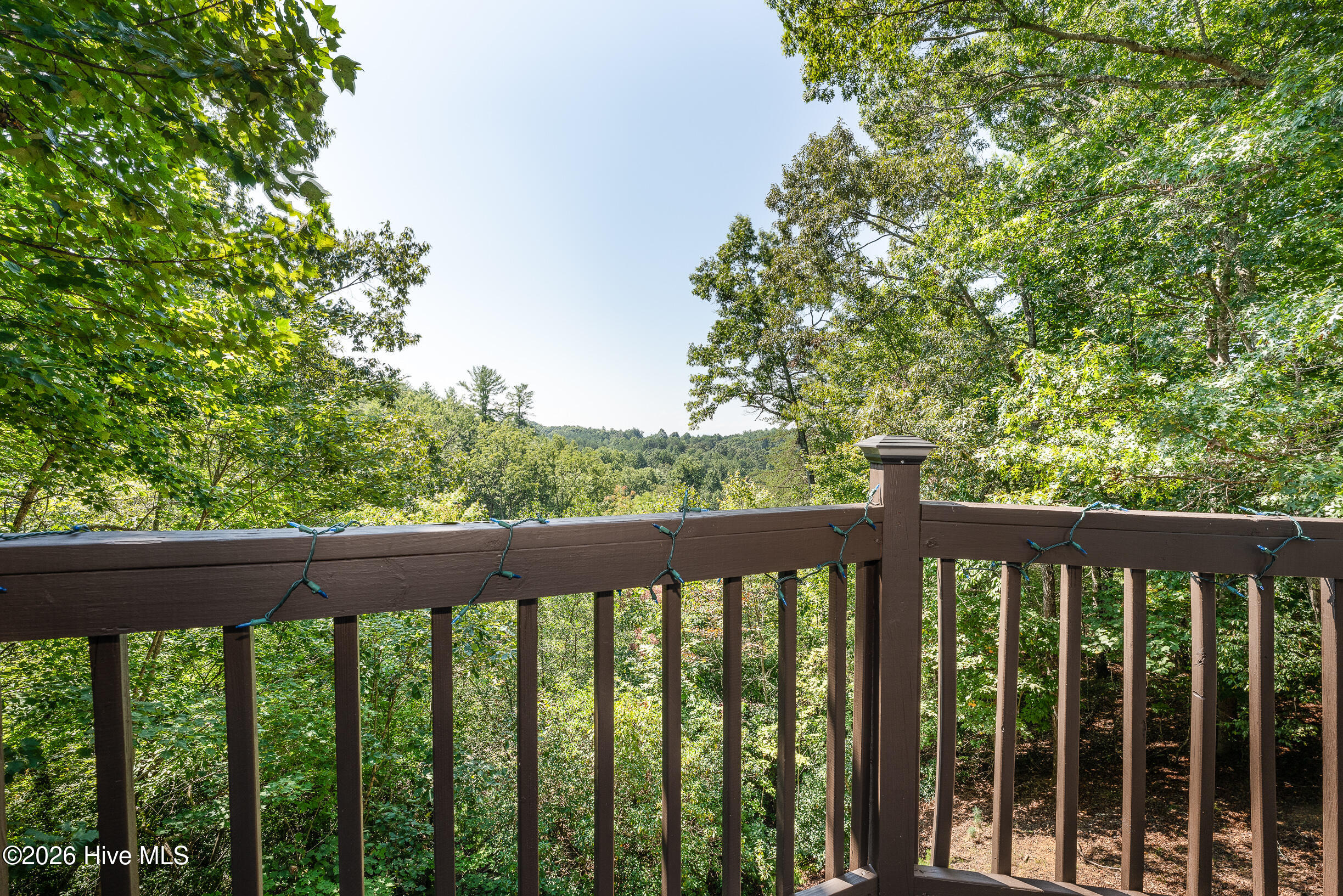 100 Stephens Lane Property Photo 8