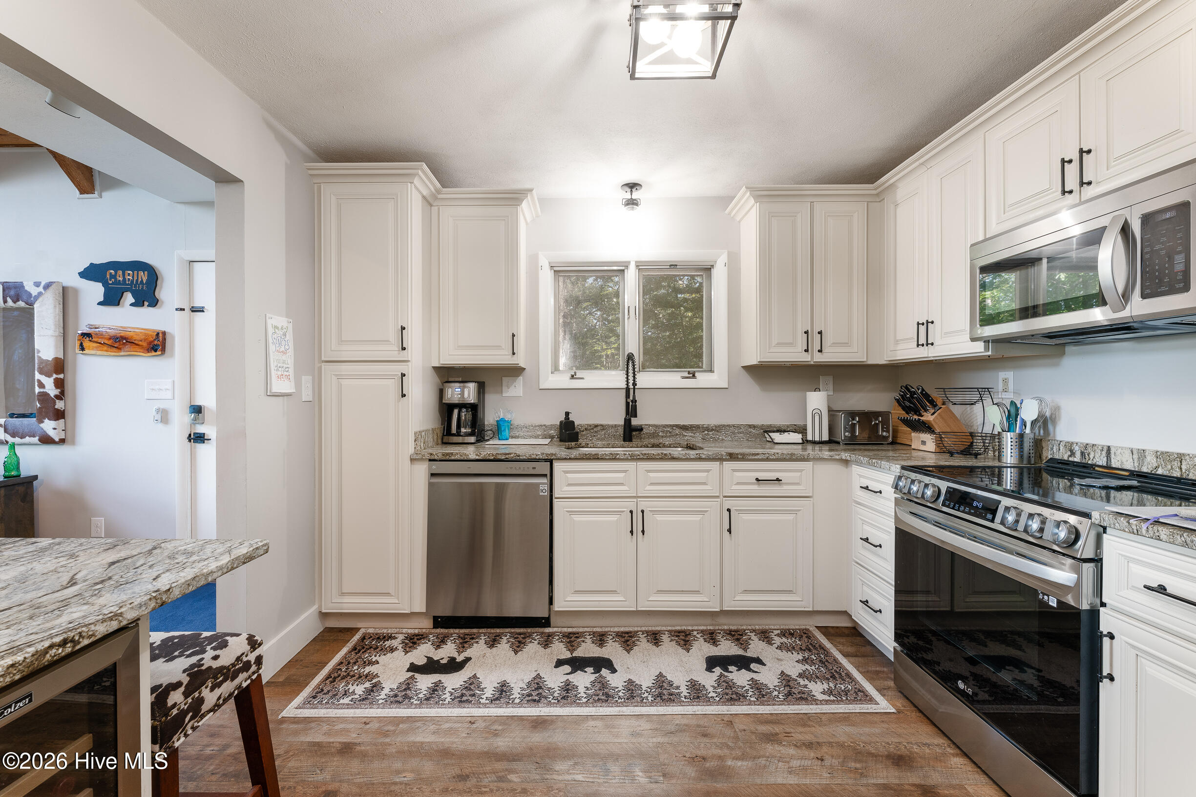 100 Stephens Lane Property Photo 18