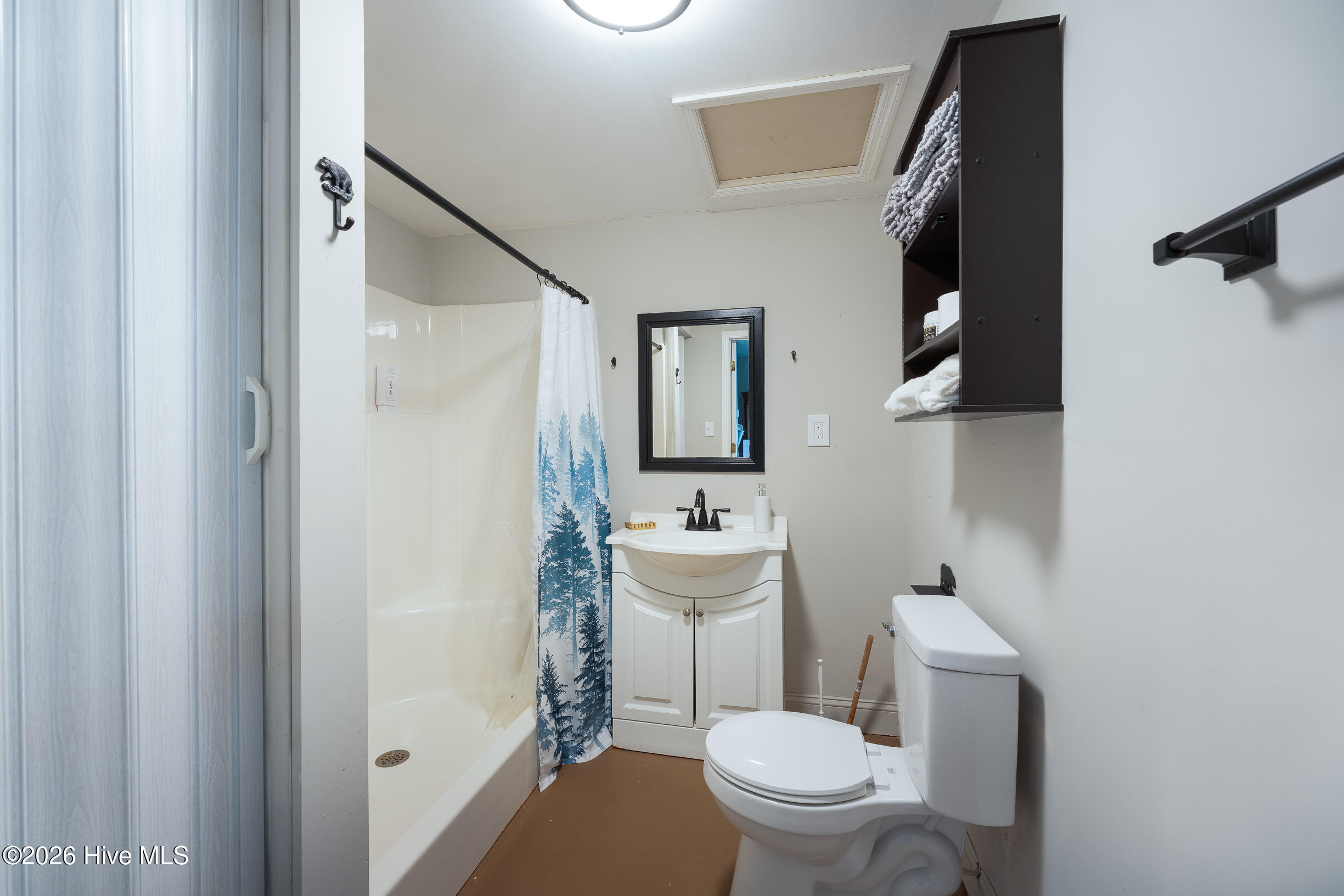 100 Stephens Lane Property Photo 43