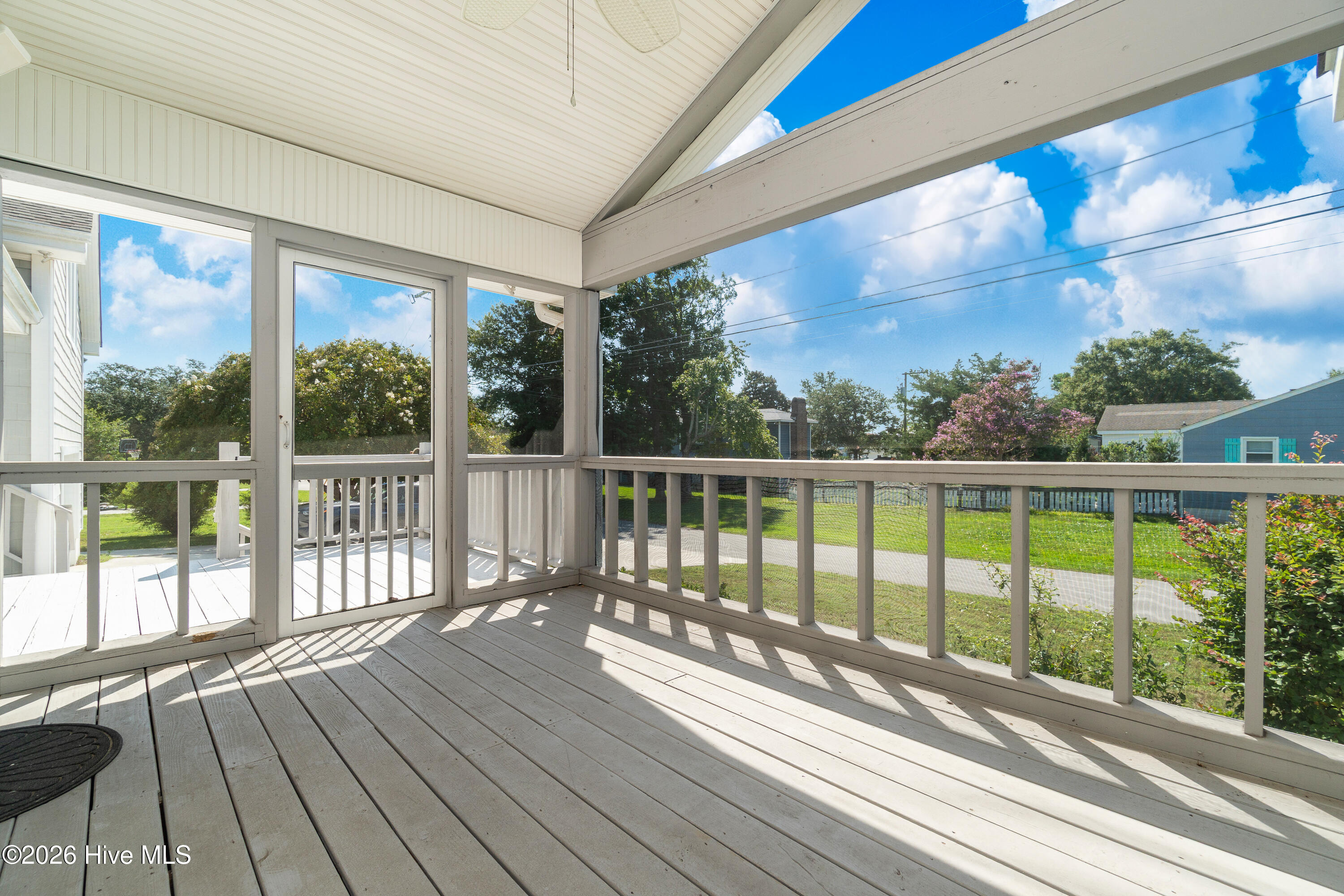 213 Mansfield Parkway Property Photo 8