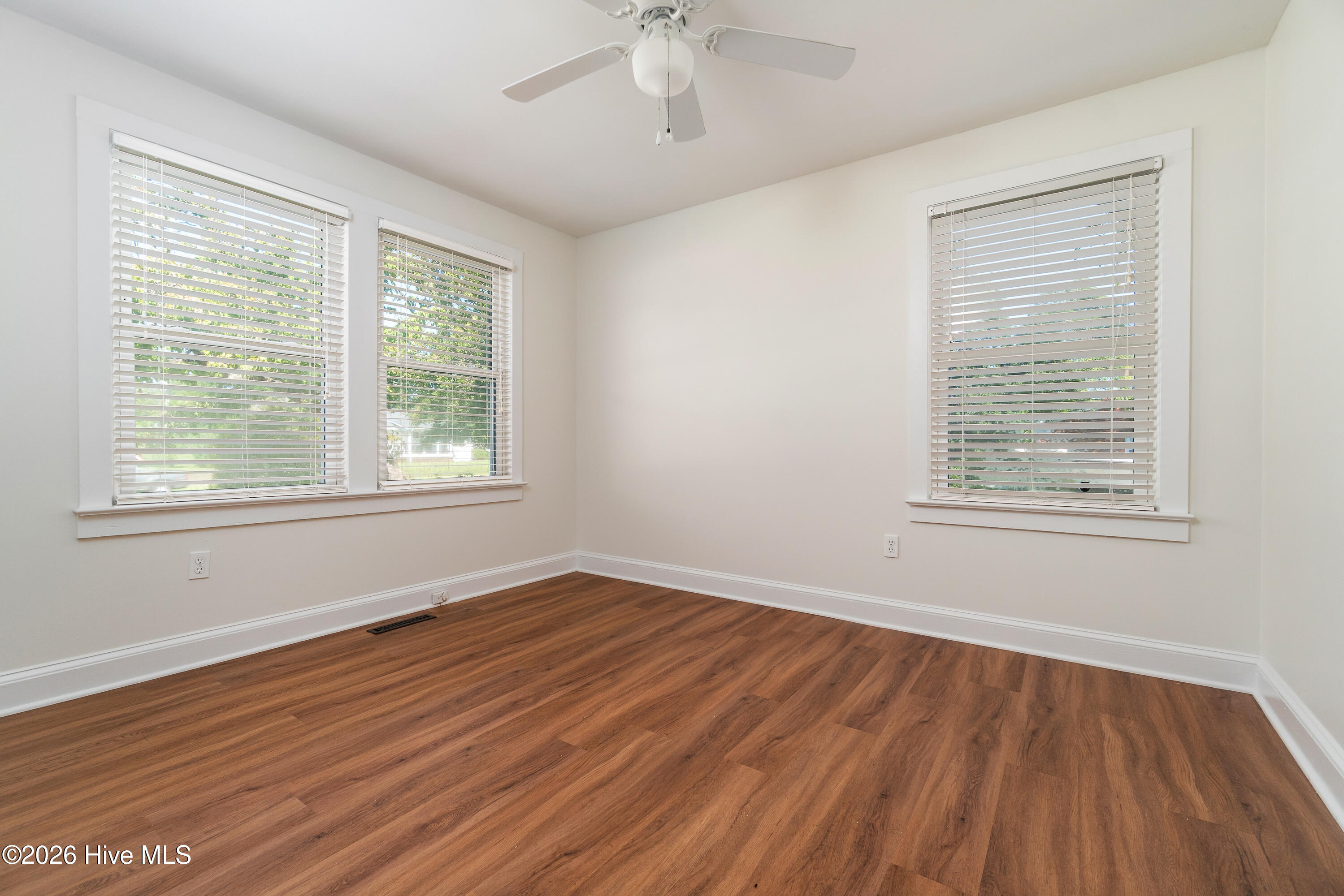 213 Mansfield Parkway Property Photo 27