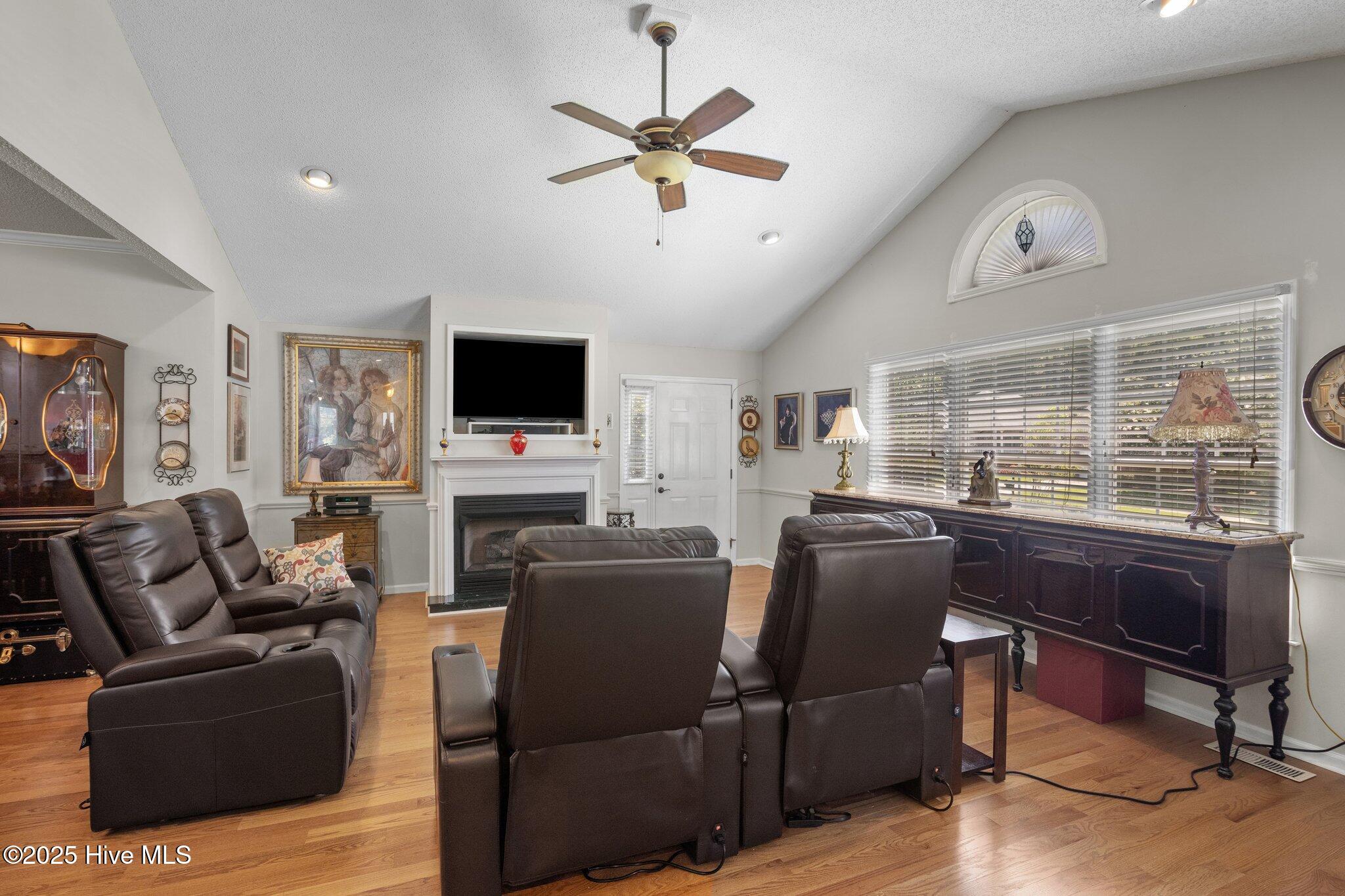 104 Boleyn Loop Property Photo 20