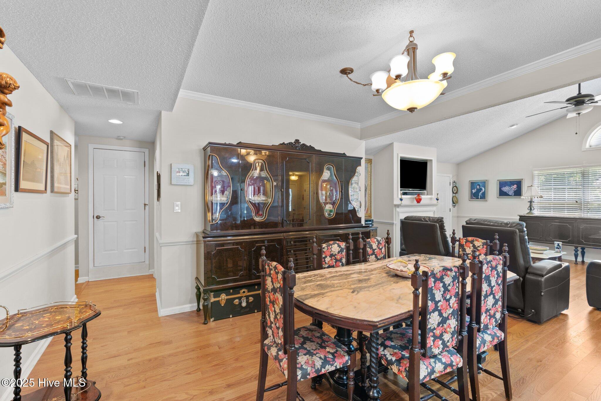 104 Boleyn Loop Property Photo 21