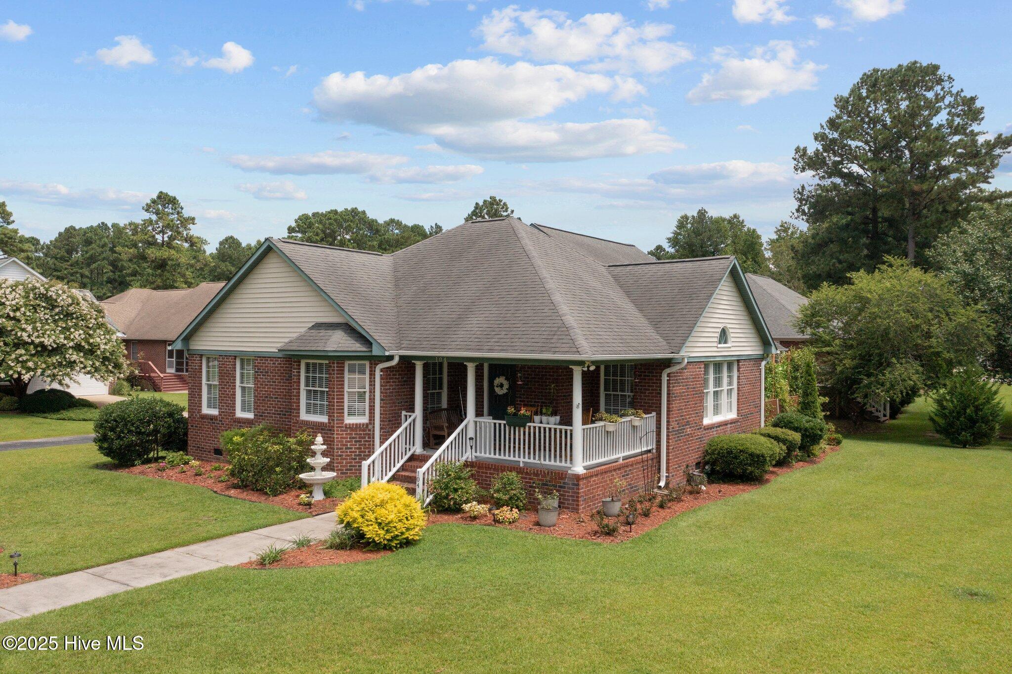 104 Boleyn Loop Property Photo 34