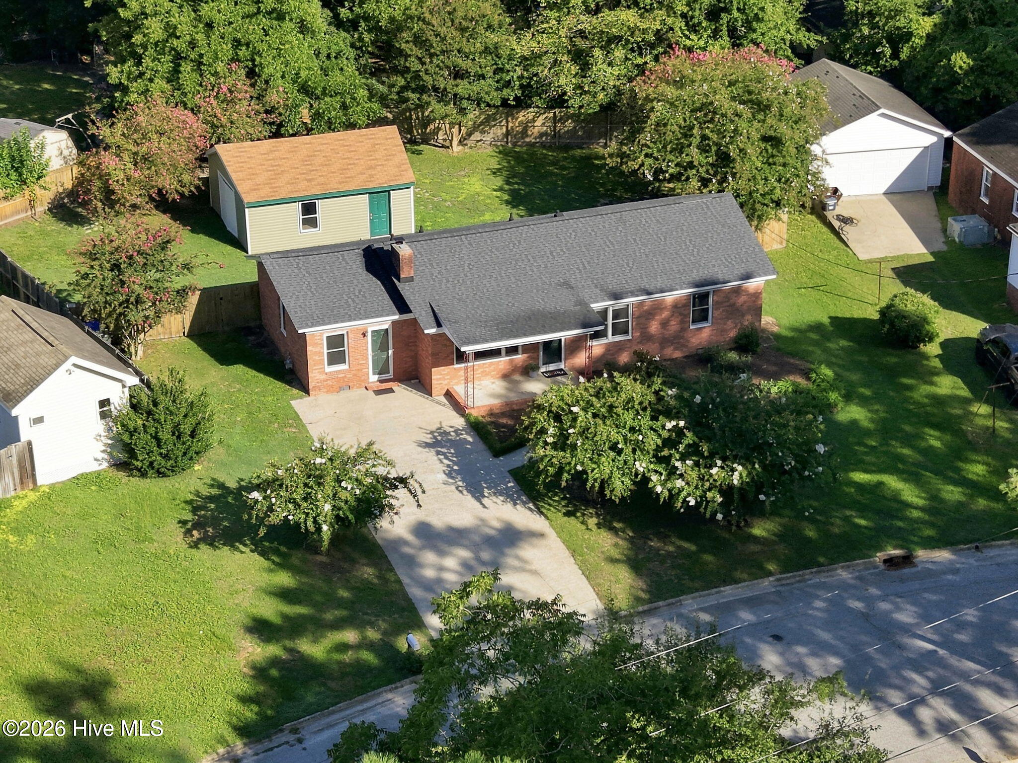 1502 E Wright Road Property Photo 2