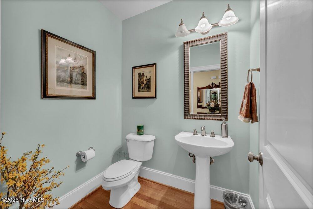 5208 Lone Eagle Court Property Photo 13