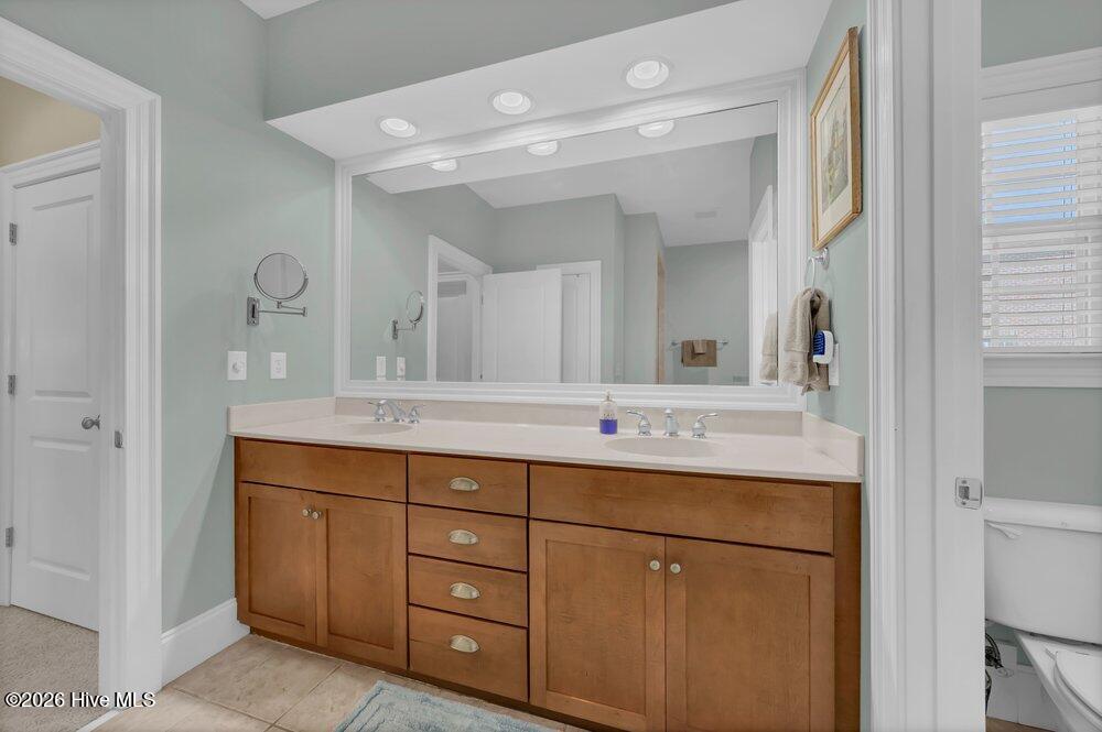 5208 Lone Eagle Court Property Photo 18