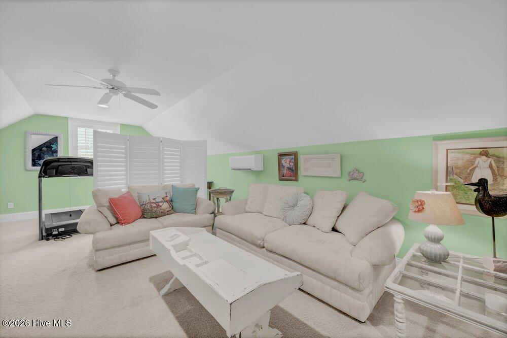 5208 Lone Eagle Court Property Photo 25