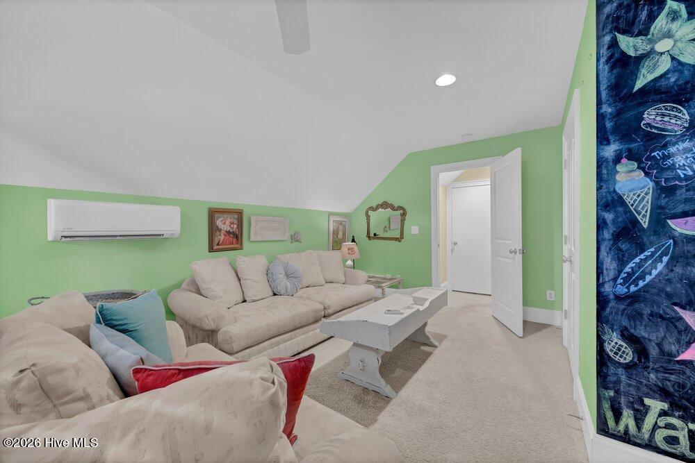 5208 Lone Eagle Court Property Photo 26