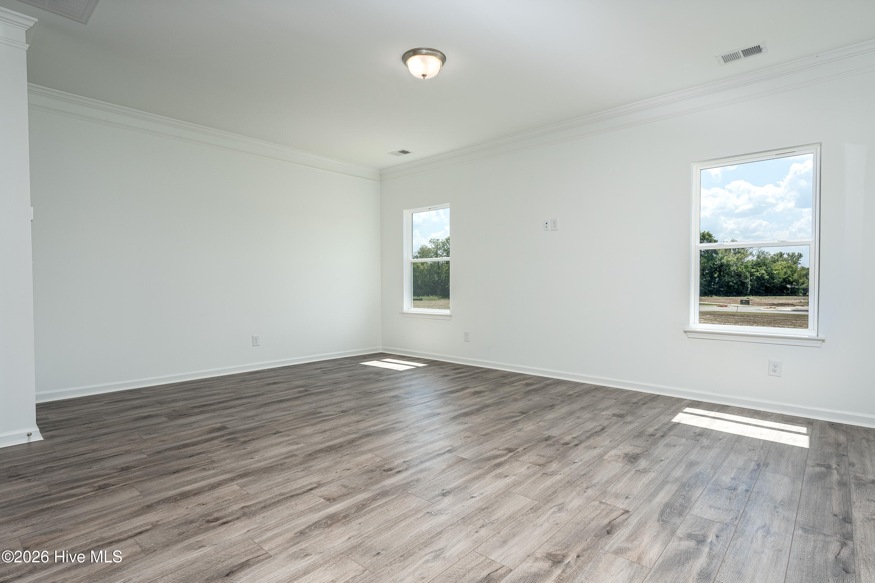 562 Trove Lane Property Photo 3
