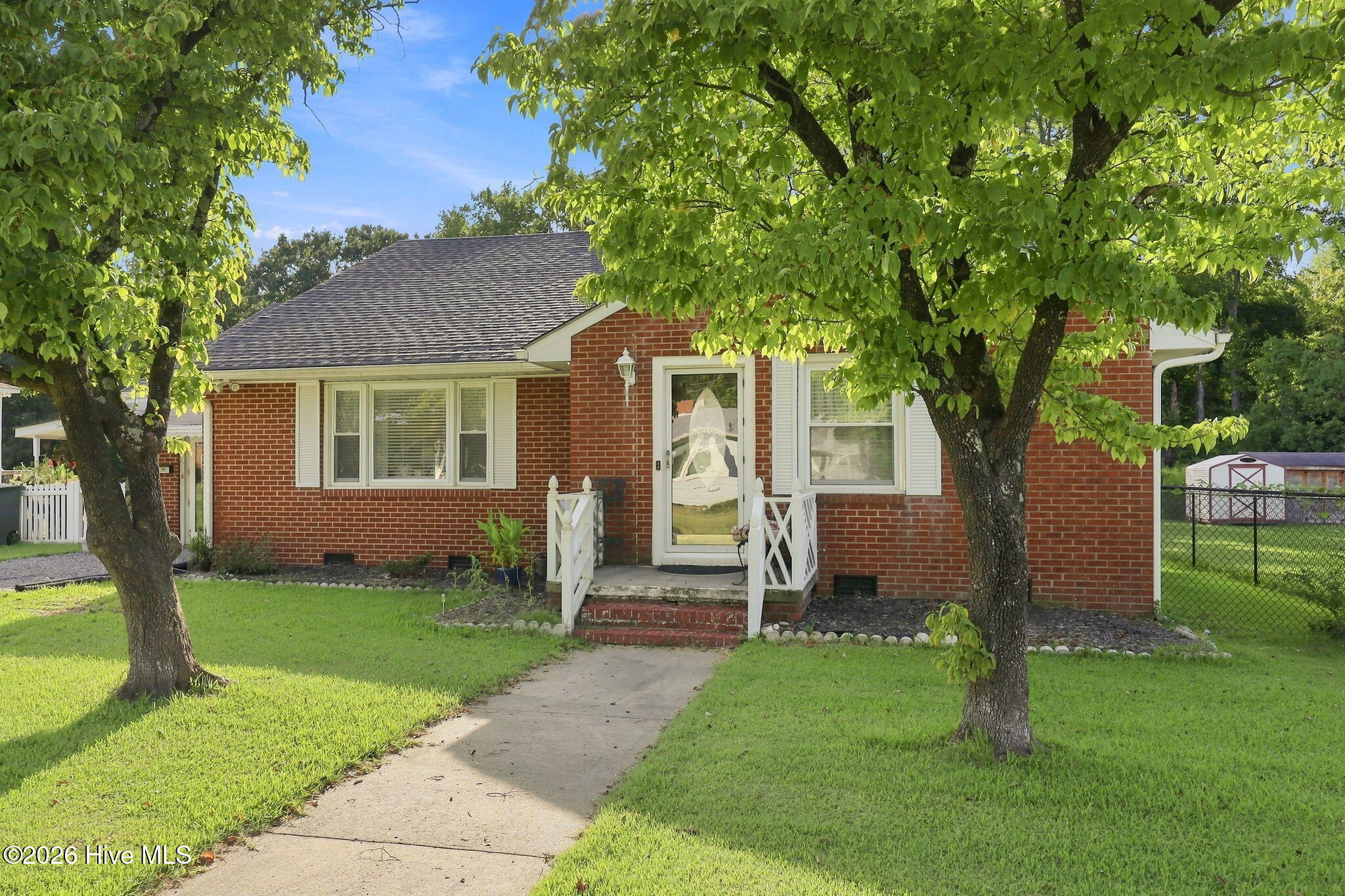 4048 Pitt Street Property Photo 2