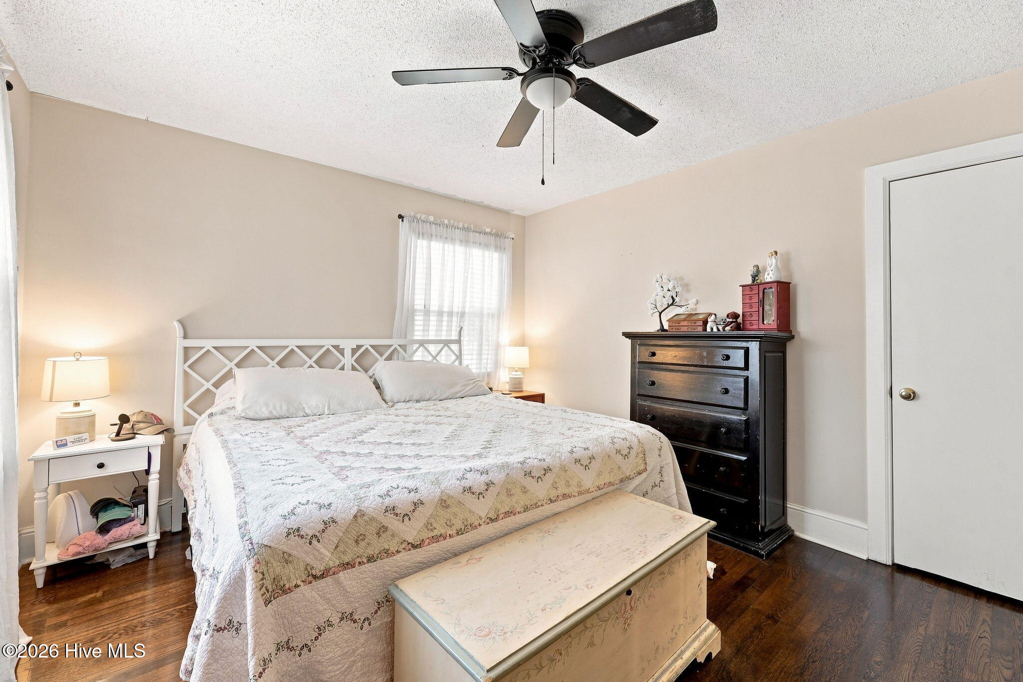 4048 Pitt Street Property Photo 39
