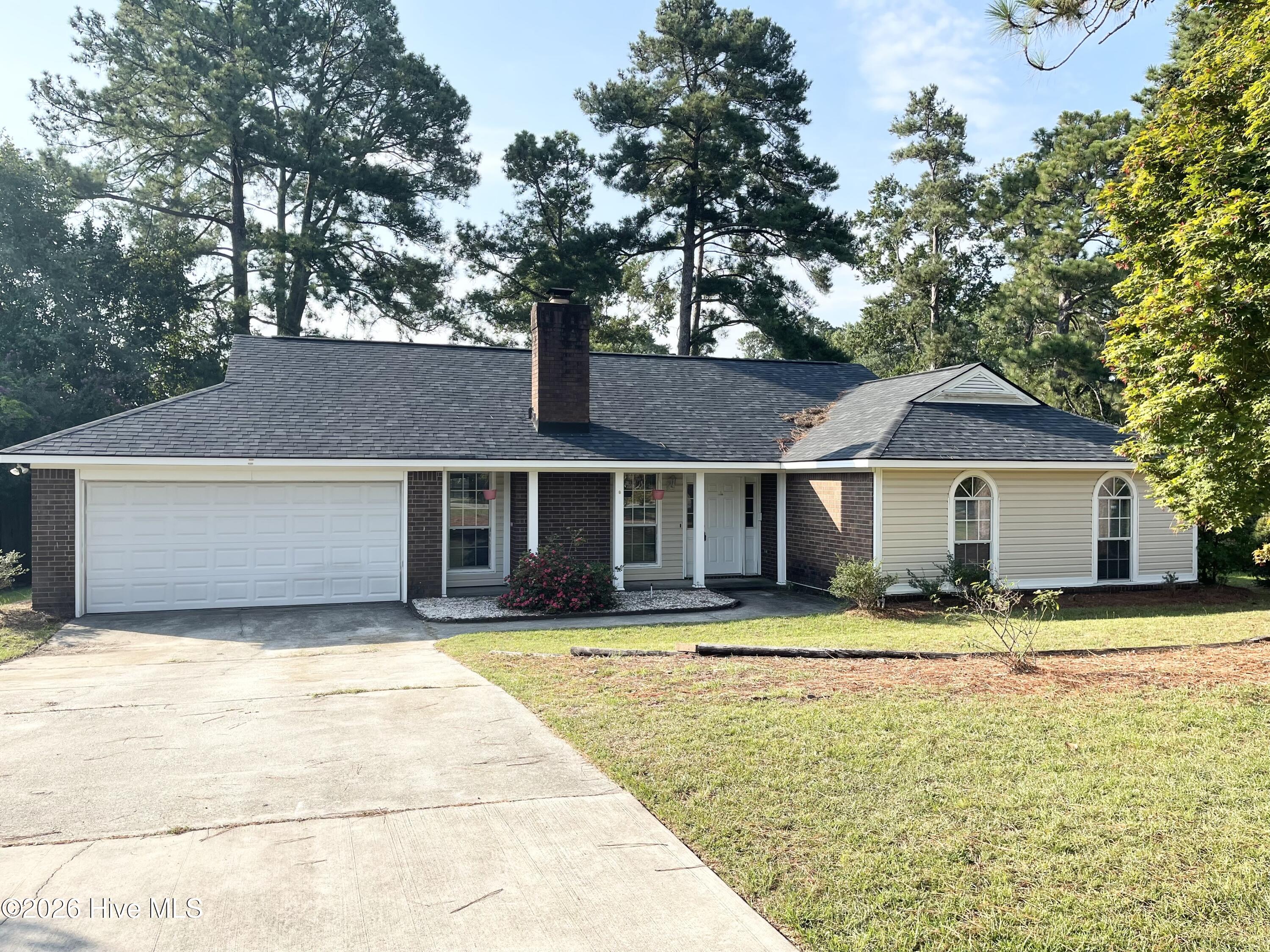 642 W Clinton Way W Property Photo 1