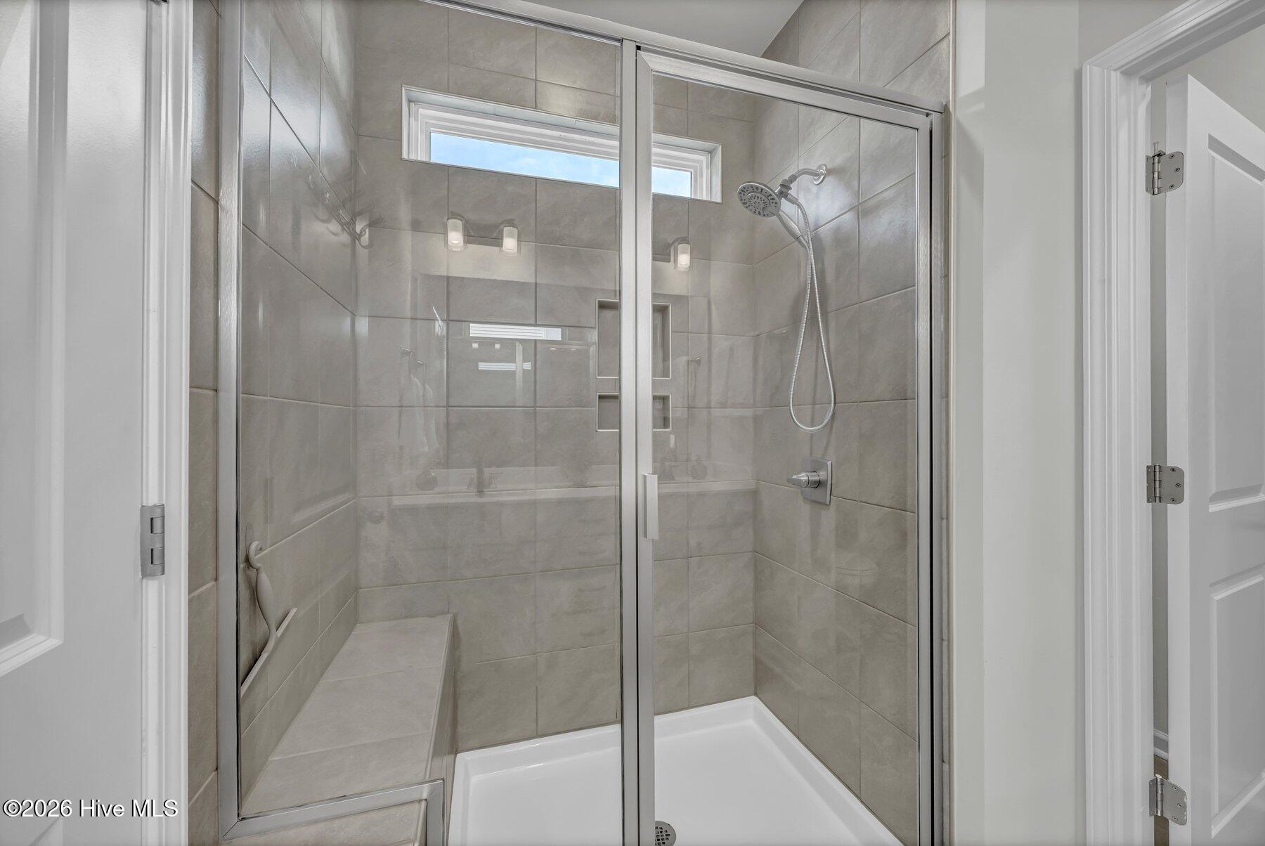 1542 Selby Court Property Photo 16