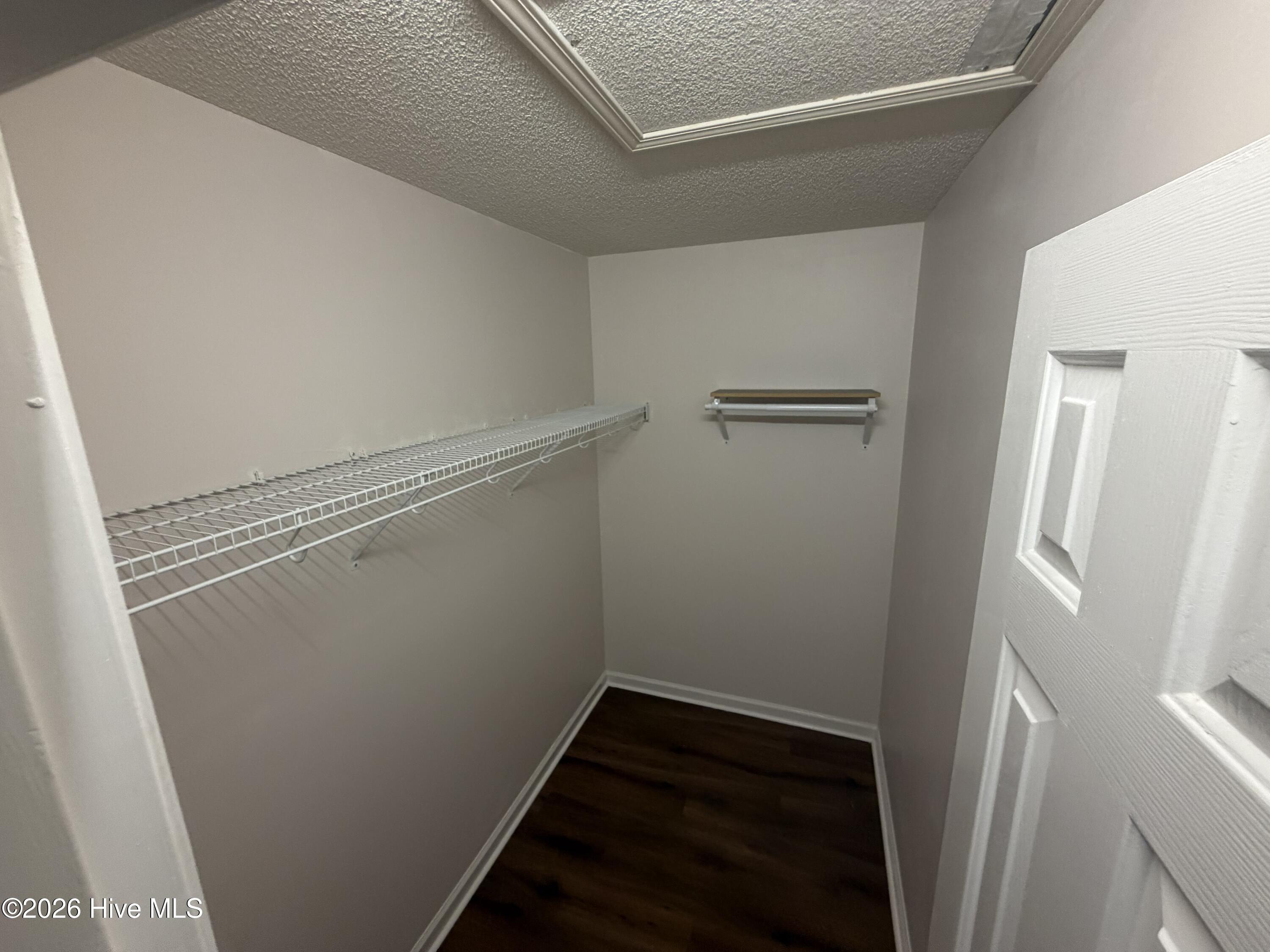 7206 Morley Court Property Photo 8