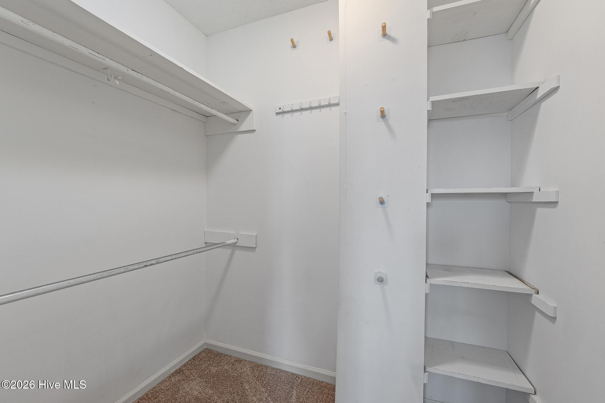 4140 Clinton Way E Property Photo 12