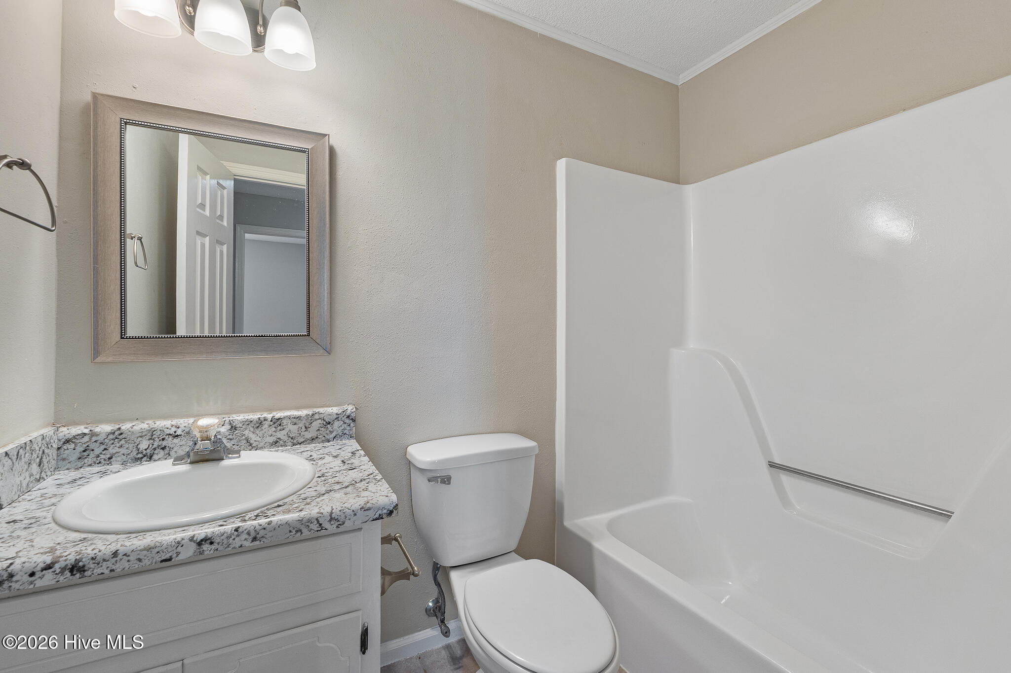 4140 Clinton Way E Property Photo 18