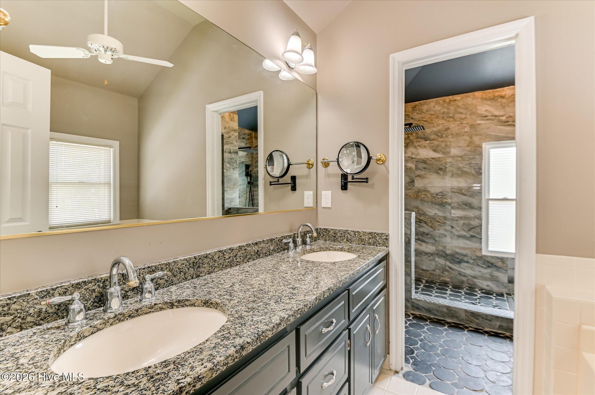 607 Mckinnes Branch Property Photo 44