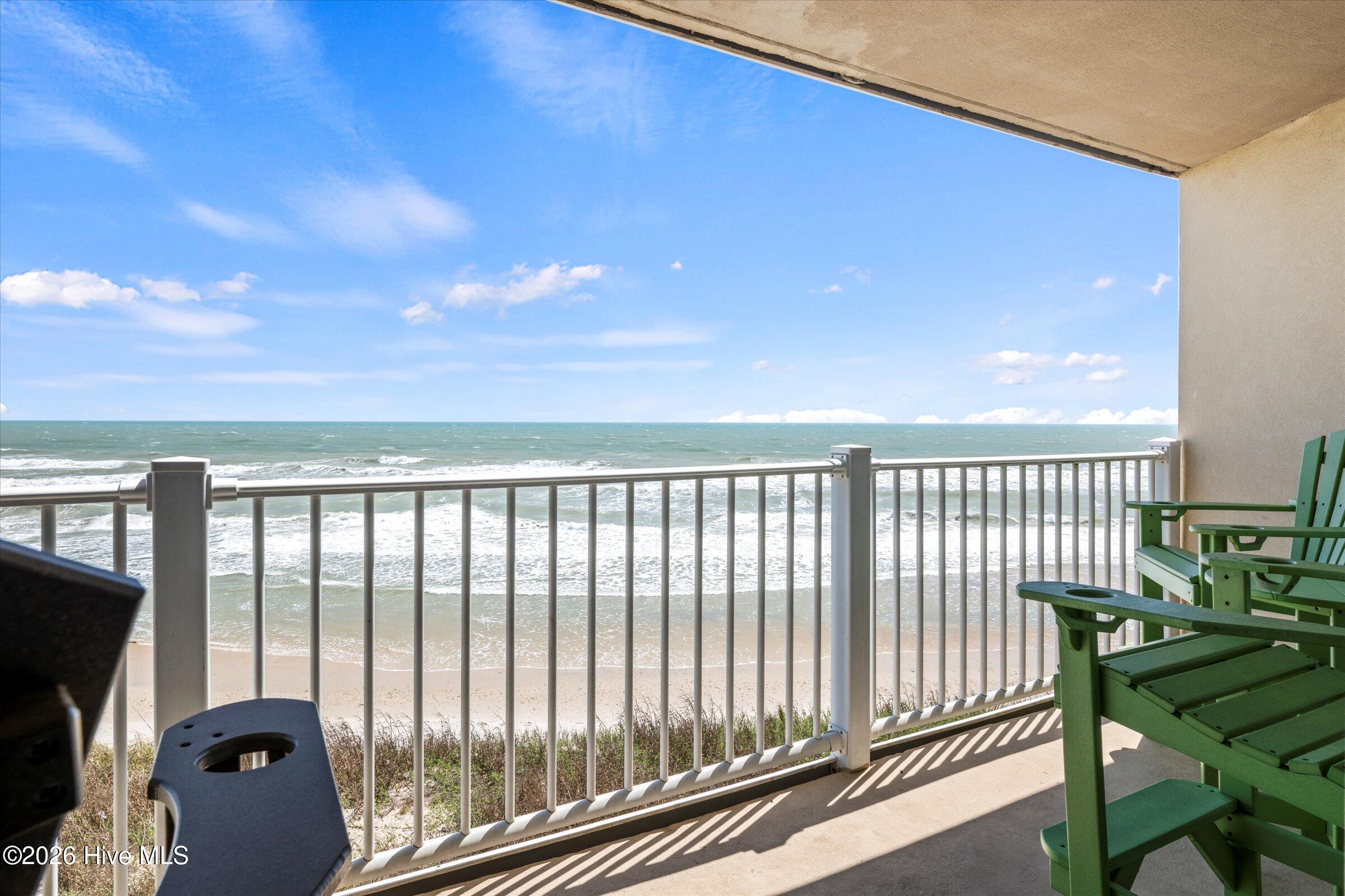 2000 New River Inlet Road 1208