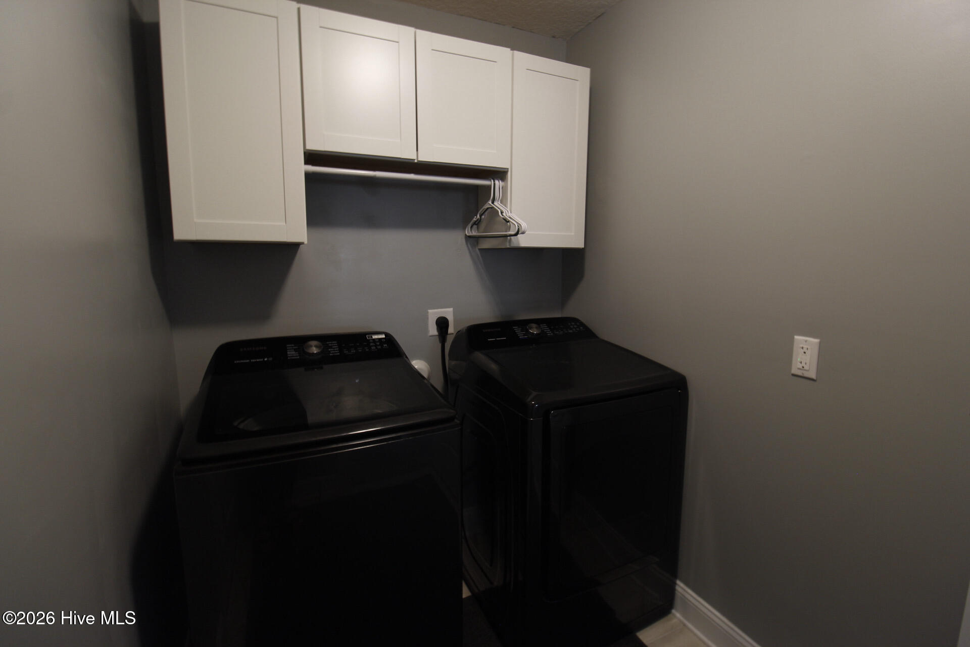 404 Montgomery Drive Property Photo 5