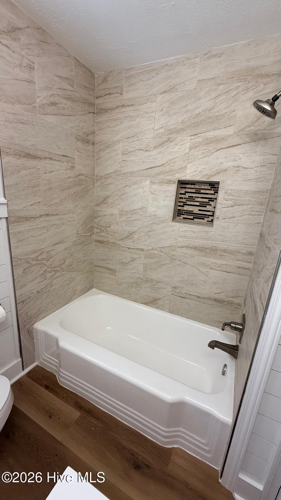 1761 Wycliffe Street Property Photo 23