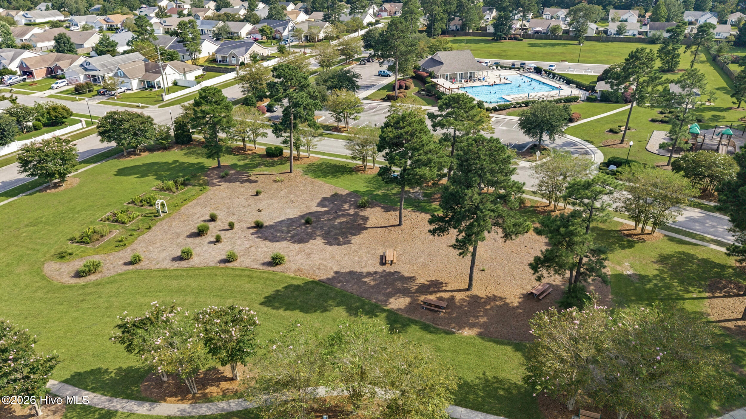 1651 Provincial Drive Property Photo 38