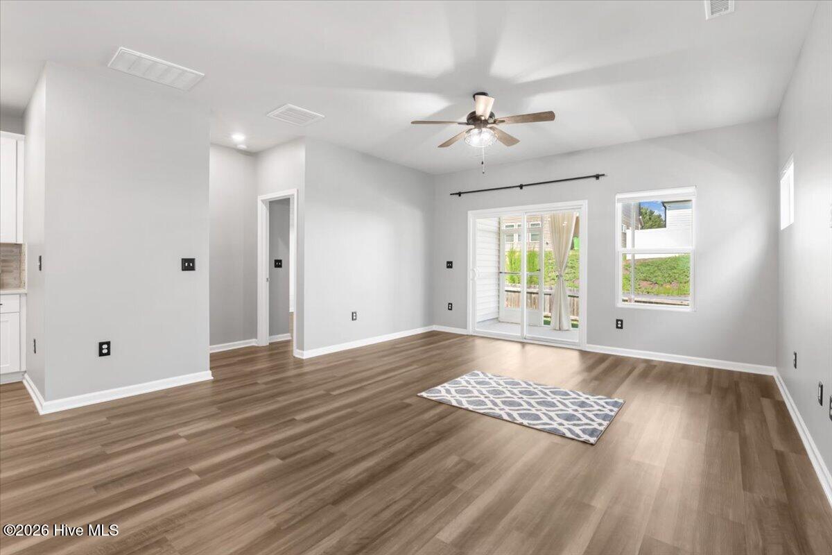 92 White Ash Drive Property Photo 14