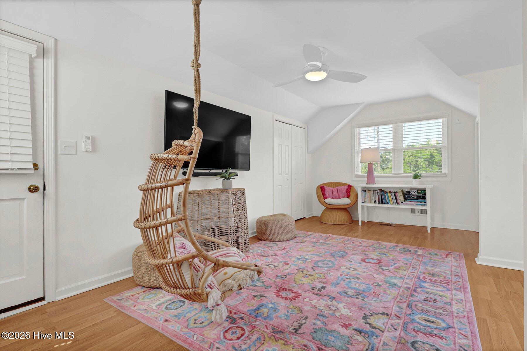 5 Parmele Boulevard Property Photo 23