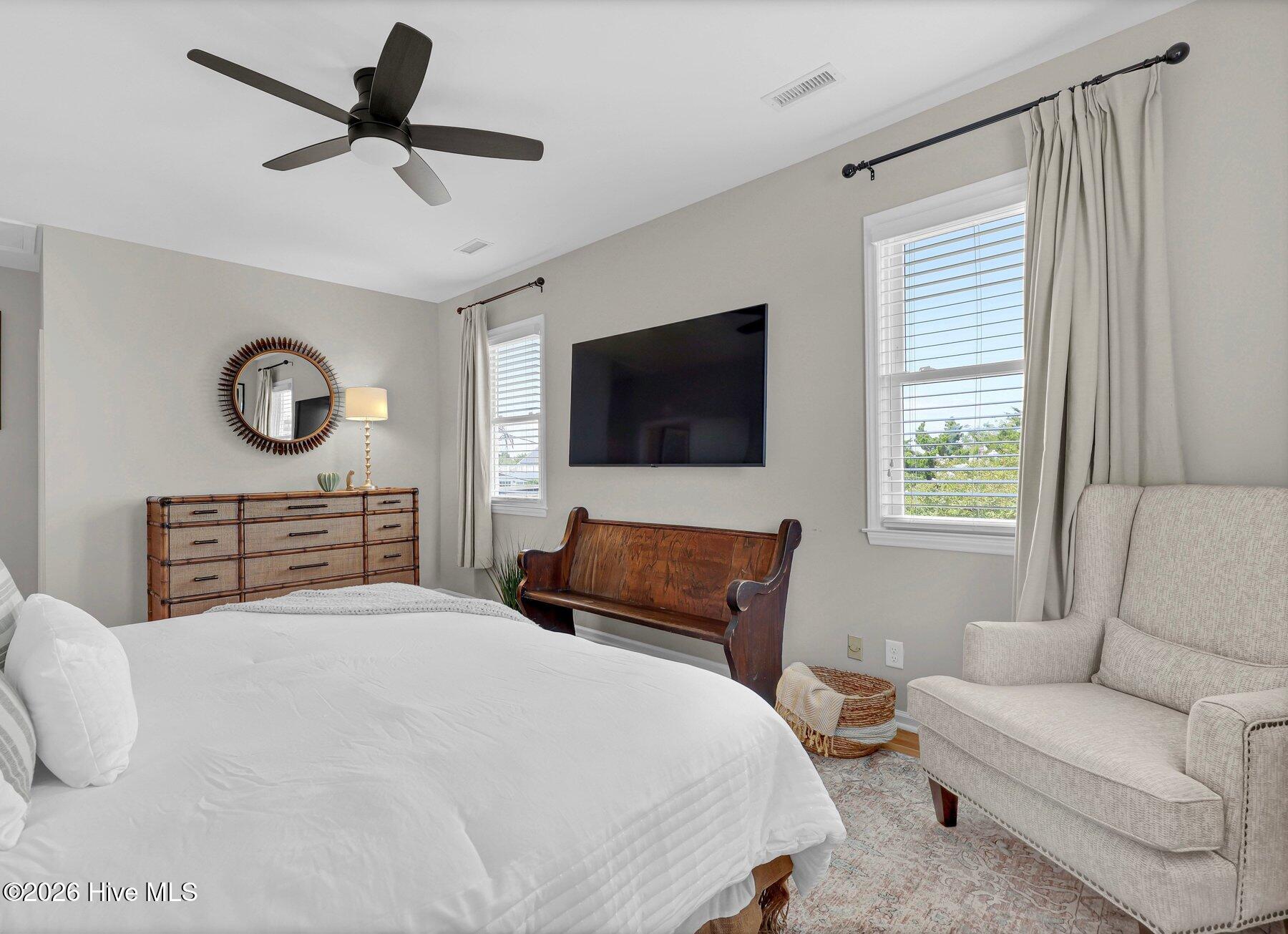 5 Parmele Boulevard Property Photo 28