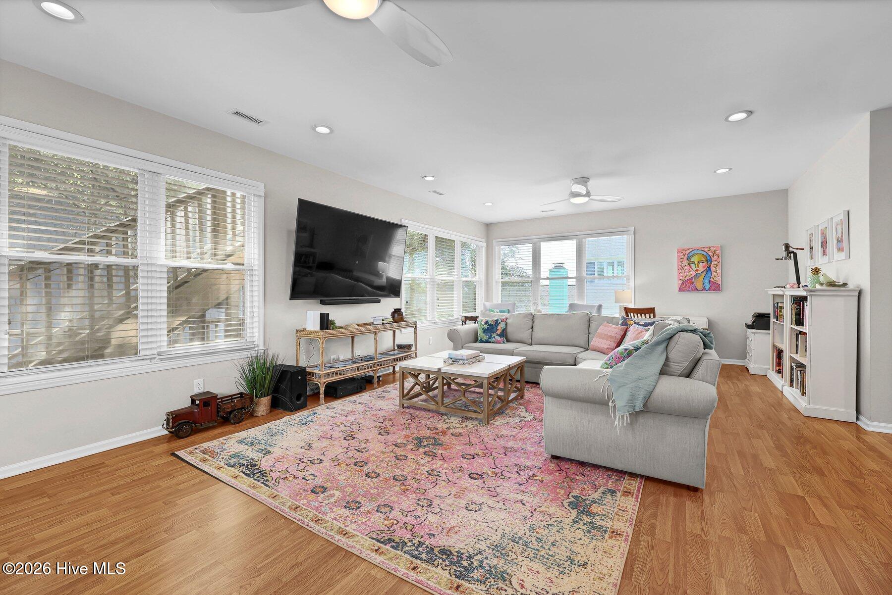 5 Parmele Boulevard Property Photo 31