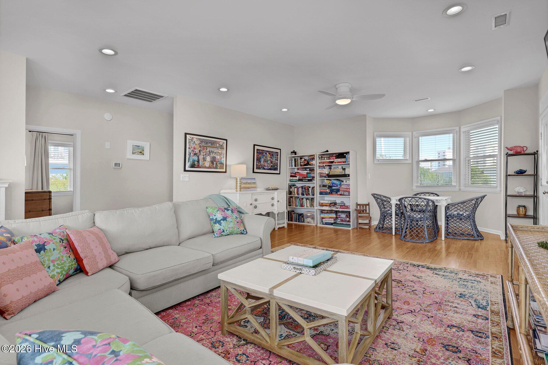 5 Parmele Boulevard Property Photo 33
