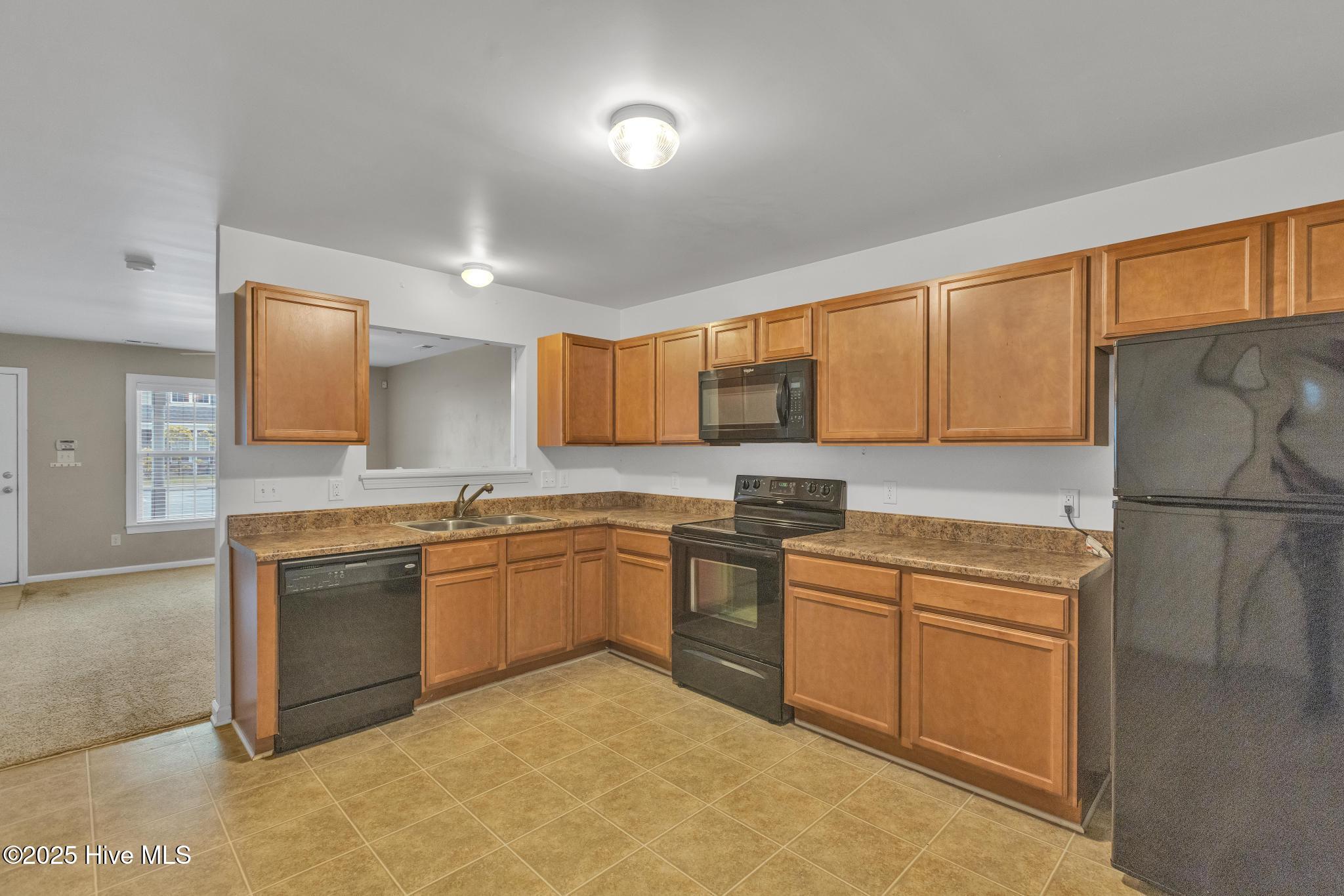 310 Caldwell Loop Property Photo 4