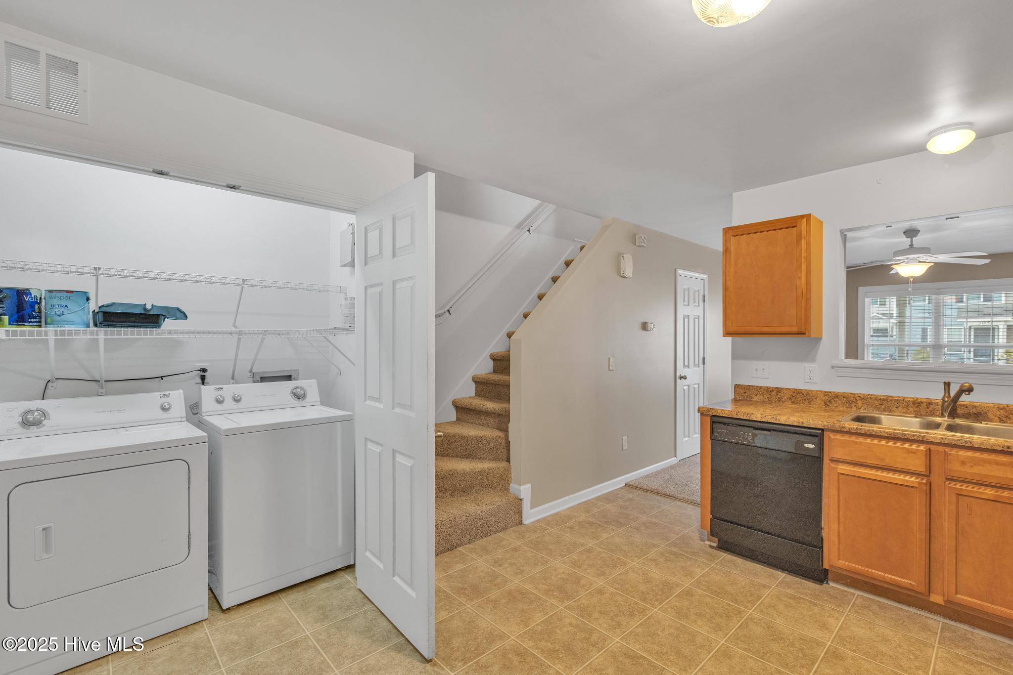310 Caldwell Loop Property Photo 5